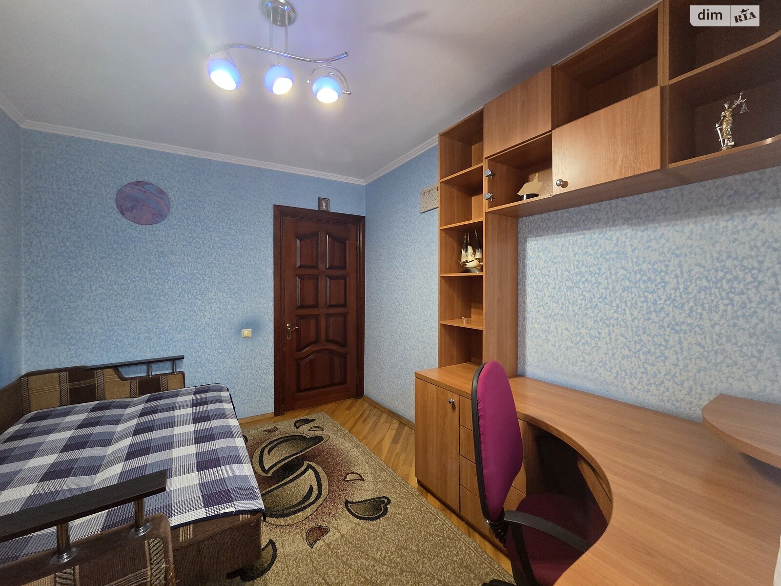 трикімнатна квартира в Дніпрі, район Проспект Поля, на вул. Шнеєрсона Менахем-Мендл в довготривалу оренду помісячно фото 1 трикімнатна квартира в Дніпрі, район Проспект Поля, на вул. Шнеєрсона Менахем-Мендл в довготривалу оренду помісячно фото 1