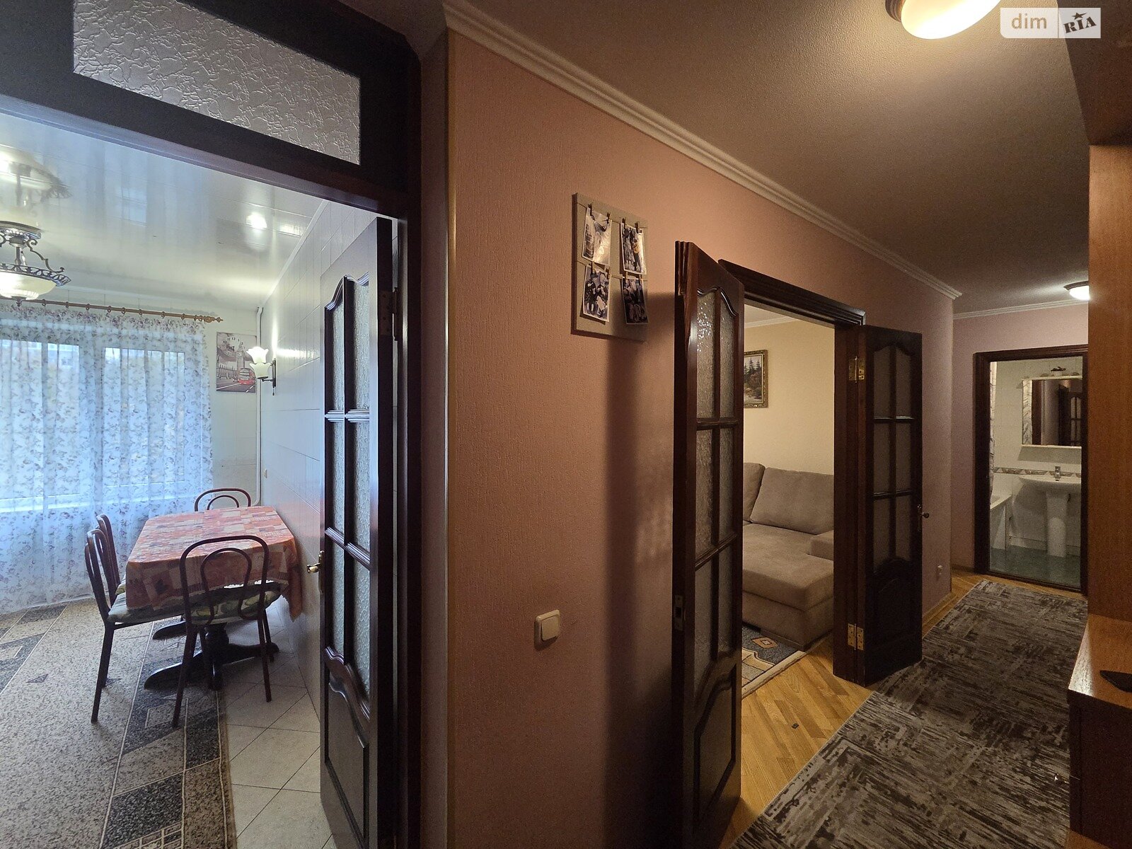 трикімнатна квартира в Дніпрі, район Проспект Поля, на вул. Шнеєрсона Менахем-Мендл в довготривалу оренду помісячно фото 1 трикімнатна квартира в Дніпрі, район Проспект Поля, на вул. Шнеєрсона Менахем-Мендл в довготривалу оренду помісячно фото 1