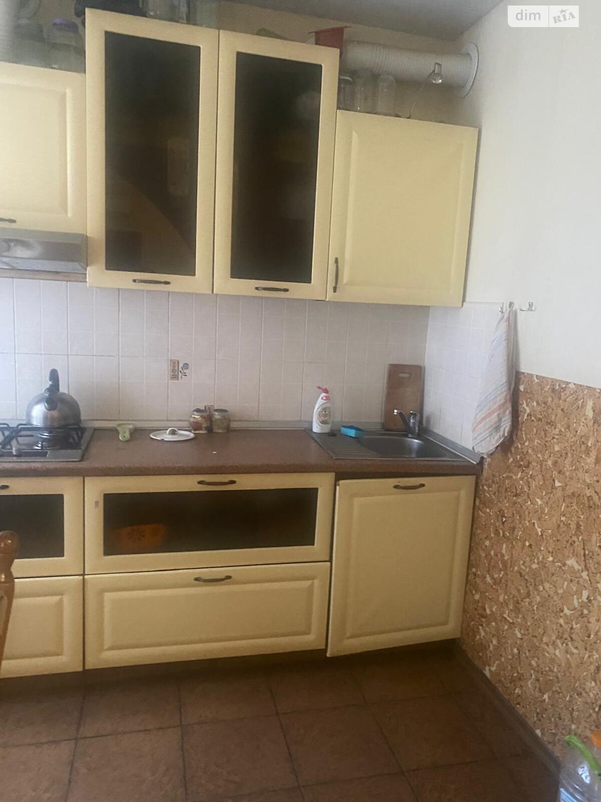 трикімнатна квартира в Дніпрі, район Проспект Поля, на вул. Казкова 17 в довготривалу оренду помісячно фото 1 трикімнатна квартира в Дніпрі, район Проспект Поля, на вул. Казкова 17 в довготривалу оренду помісячно фото 1