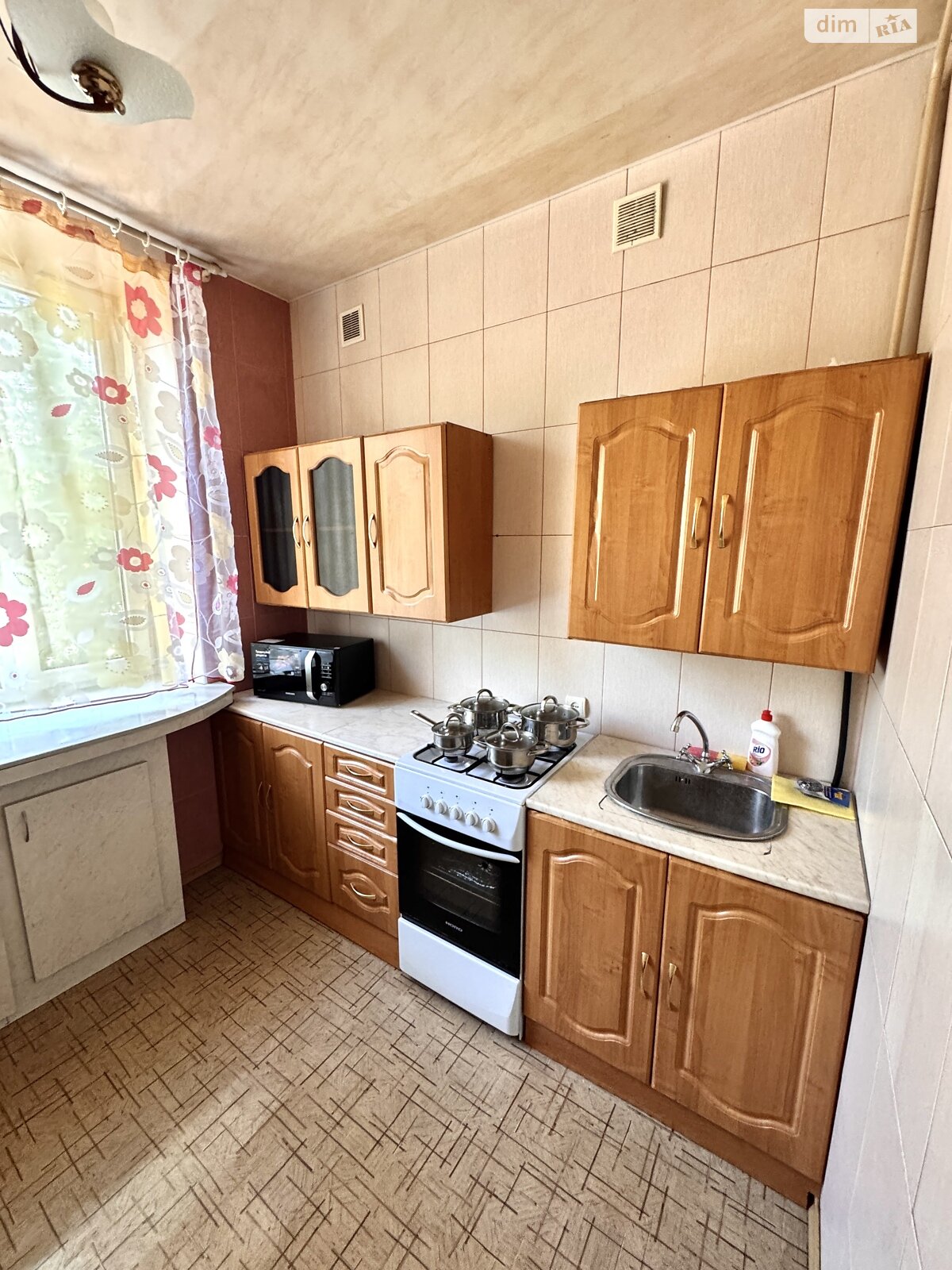 однокімнатна квартира в Дніпрі, район undefined, на просп. Лесі Українки в довготривалу оренду помісячно фото 1 однокімнатна квартира в Дніпрі, район undefined, на просп. Лесі Українки в довготривалу оренду помісячно фото 1