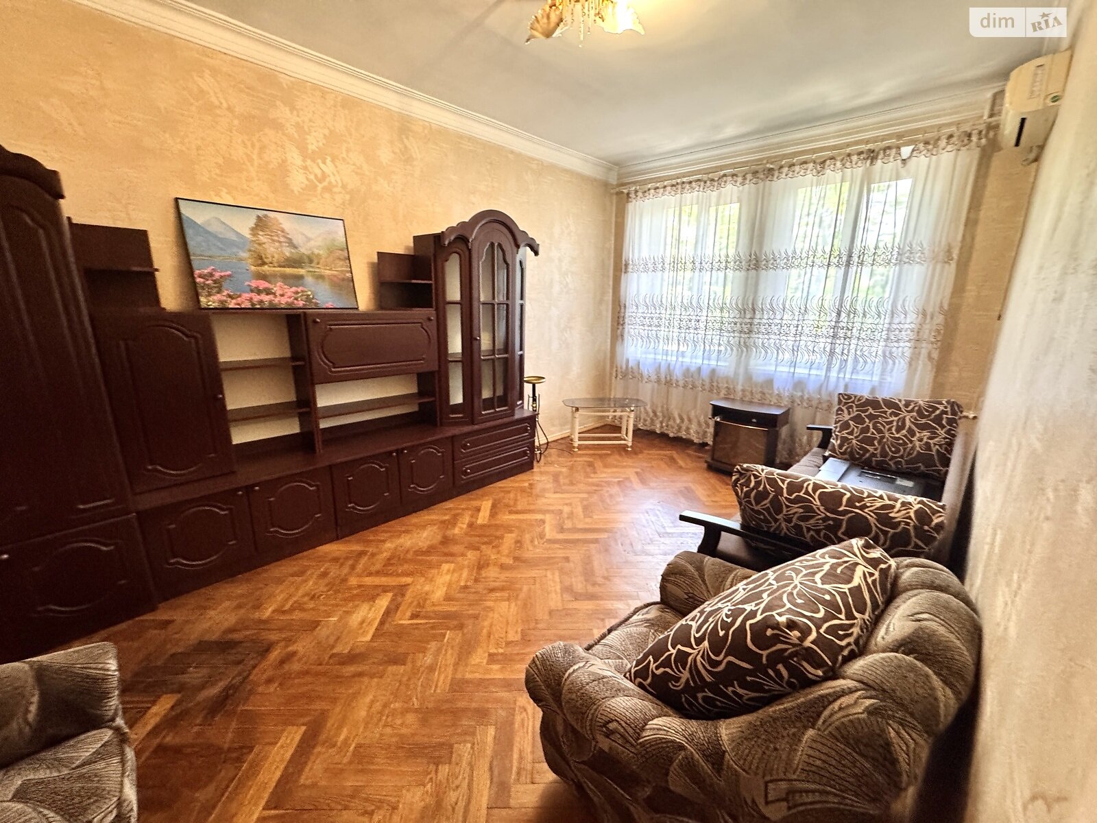 однокімнатна квартира в Дніпрі, район undefined, на просп. Лесі Українки в довготривалу оренду помісячно фото 1 однокімнатна квартира в Дніпрі, район undefined, на просп. Лесі Українки в довготривалу оренду помісячно фото 1