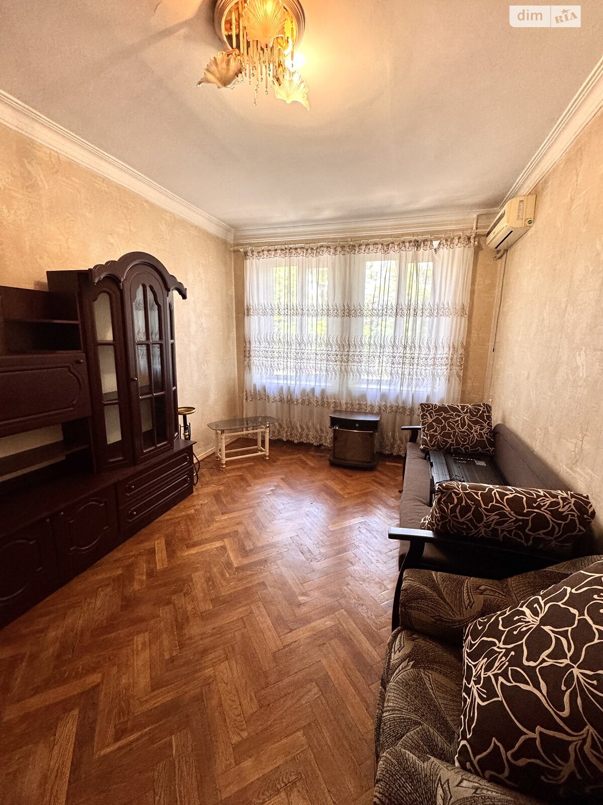 однокімнатна квартира в Дніпрі, район undefined, на просп. Лесі Українки в довготривалу оренду помісячно фото 1 однокімнатна квартира в Дніпрі, район undefined, на просп. Лесі Українки в довготривалу оренду помісячно фото 1
