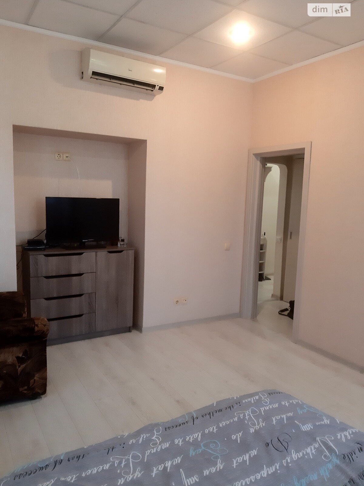 двухкомнатная квартира в Днепре, район Центр, на просп. Леси Украинки 41 в аренду на долгий срок помесячно фото 1