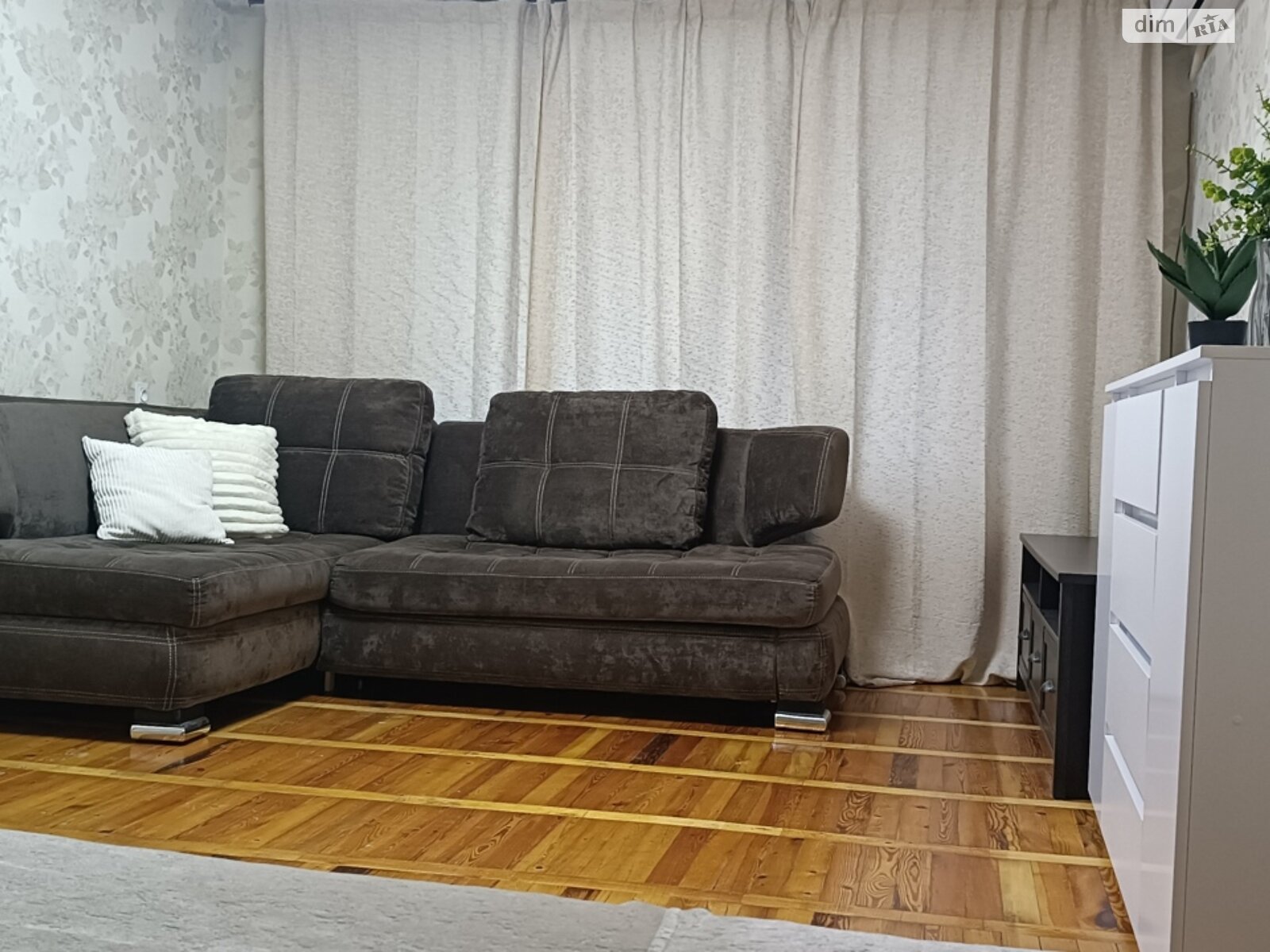 однокомнатная квартира в Днепре, район Рабочая, на ул. Алексеенко Надежды 108 в аренду на долгий срок помесячно фото 1 однокомнатная квартира в Днепре, район Рабочая, на ул. Алексеенко Надежды 108 в аренду на долгий срок помесячно фото 1