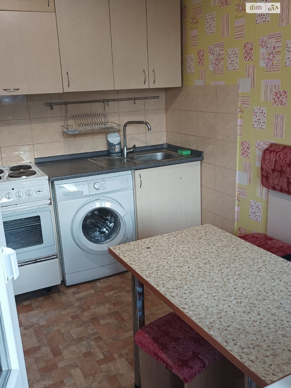 однокомнатная квартира в Днепре, район Рабочая, на ул. Алексеенко Надежды в аренду на долгий срок помесячно фото 1 однокомнатная квартира в Днепре, район Рабочая, на ул. Алексеенко Надежды в аренду на долгий срок помесячно фото 1