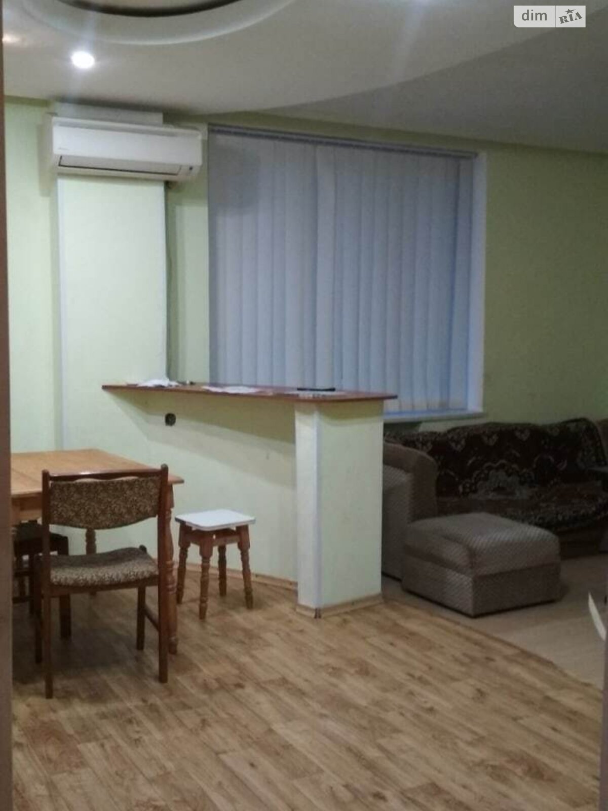 трикімнатна квартира в Дніпрі, район Робоча, на вул. Антоновича Володимира 56 в довготривалу оренду помісячно фото 1 трикімнатна квартира в Дніпрі, район Робоча, на вул. Антоновича Володимира 56 в довготривалу оренду помісячно фото 1