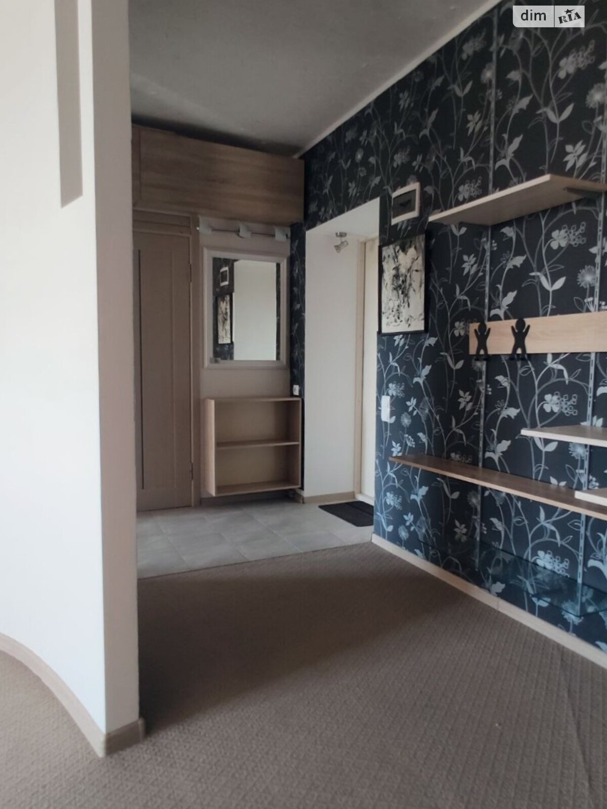 однокомнатная квартира в Днепре, район Рабочая, на ул. Дмитрия Кедрина 53А в аренду на долгий срок помесячно фото 1