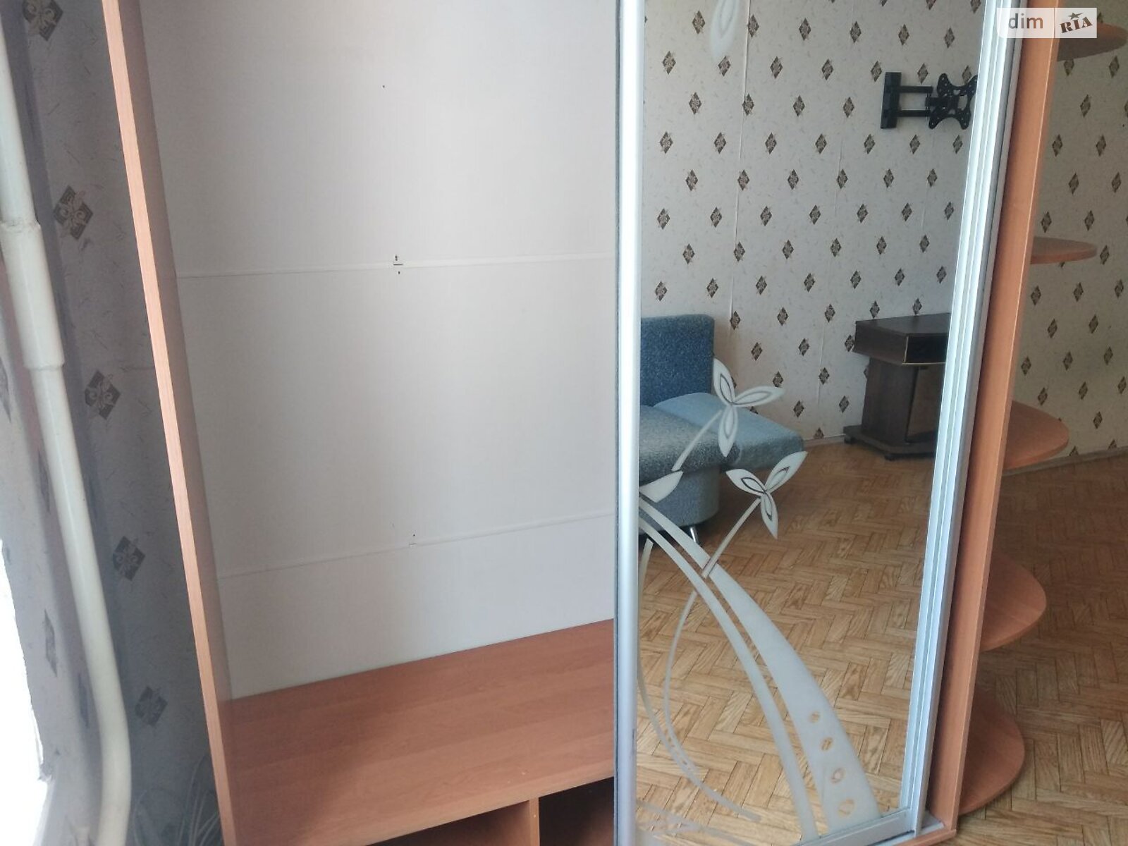 однокомнатная квартира в Днепре, район Рабочая, на ул. Национальной Гвардии в аренду на долгий срок помесячно фото 1 однокомнатная квартира в Днепре, район Рабочая, на ул. Национальной Гвардии в аренду на долгий срок помесячно фото 1