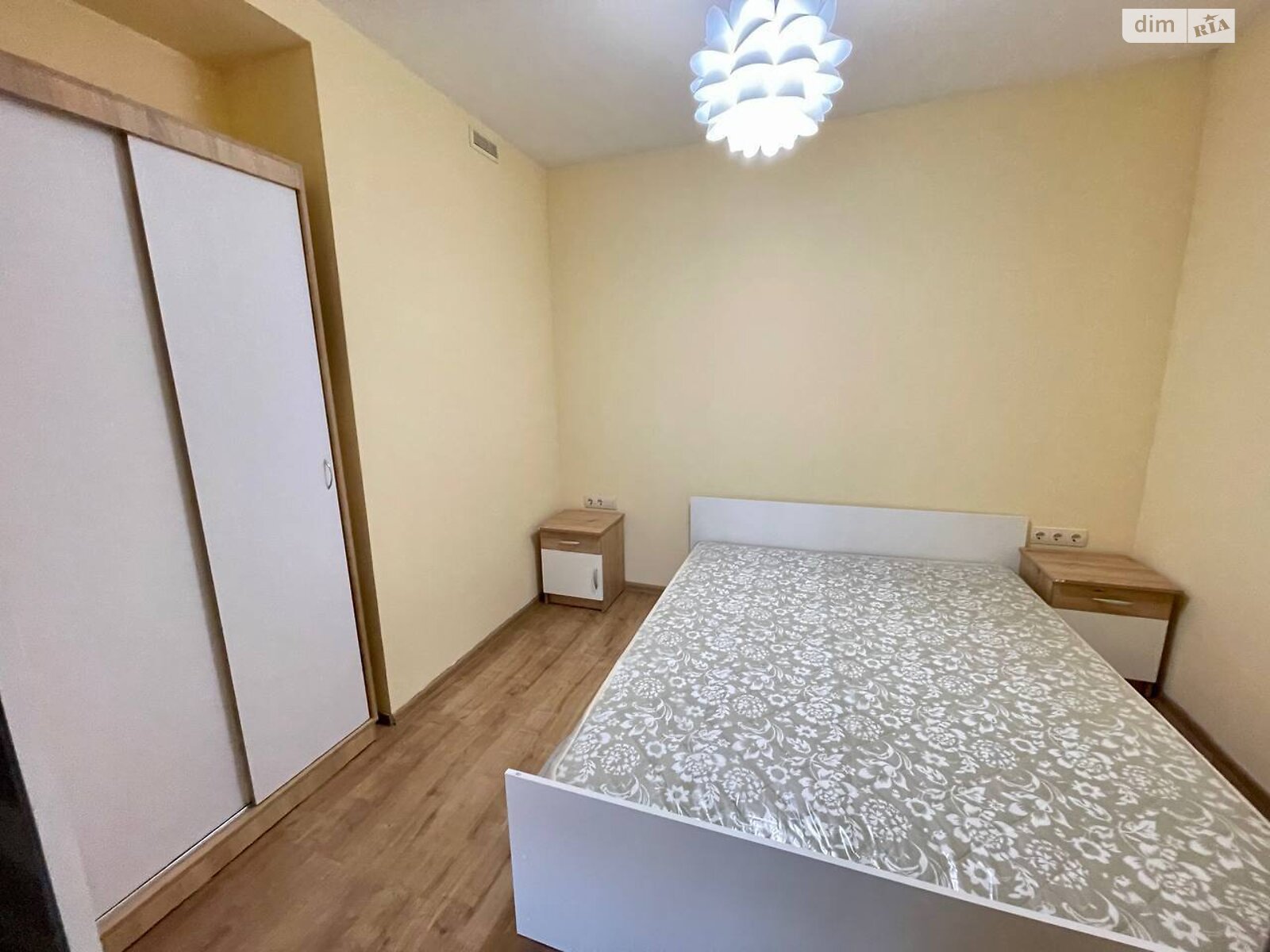 однокімнатна квартира в Дніпрі, район Робоча, на пров. Ялицевий 1А в довготривалу оренду помісячно фото 1 однокімнатна квартира в Дніпрі, район Робоча, на пров. Ялицевий 1А в довготривалу оренду помісячно фото 1