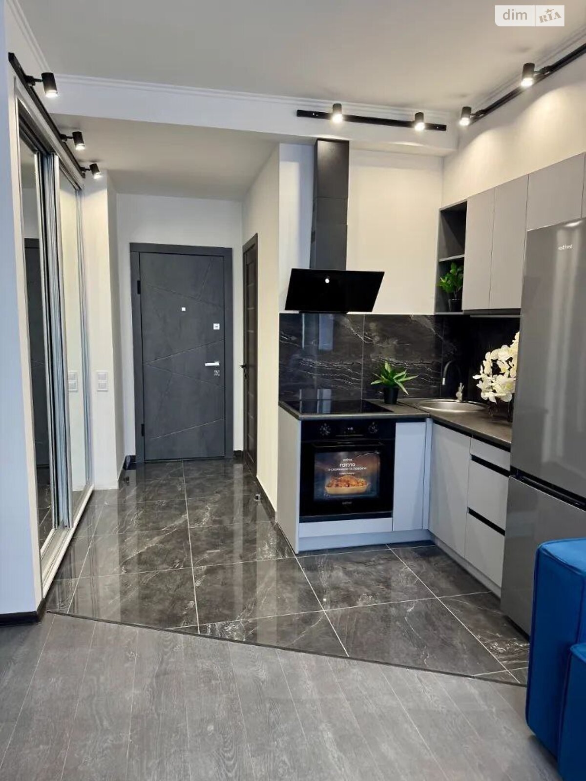 двухкомнатная квартира в Днепре, район Рабочая, на пер. Пихтовый 1А в аренду на долгий срок помесячно фото 1 двухкомнатная квартира в Днепре, район Рабочая, на пер. Пихтовый 1А в аренду на долгий срок помесячно фото 1