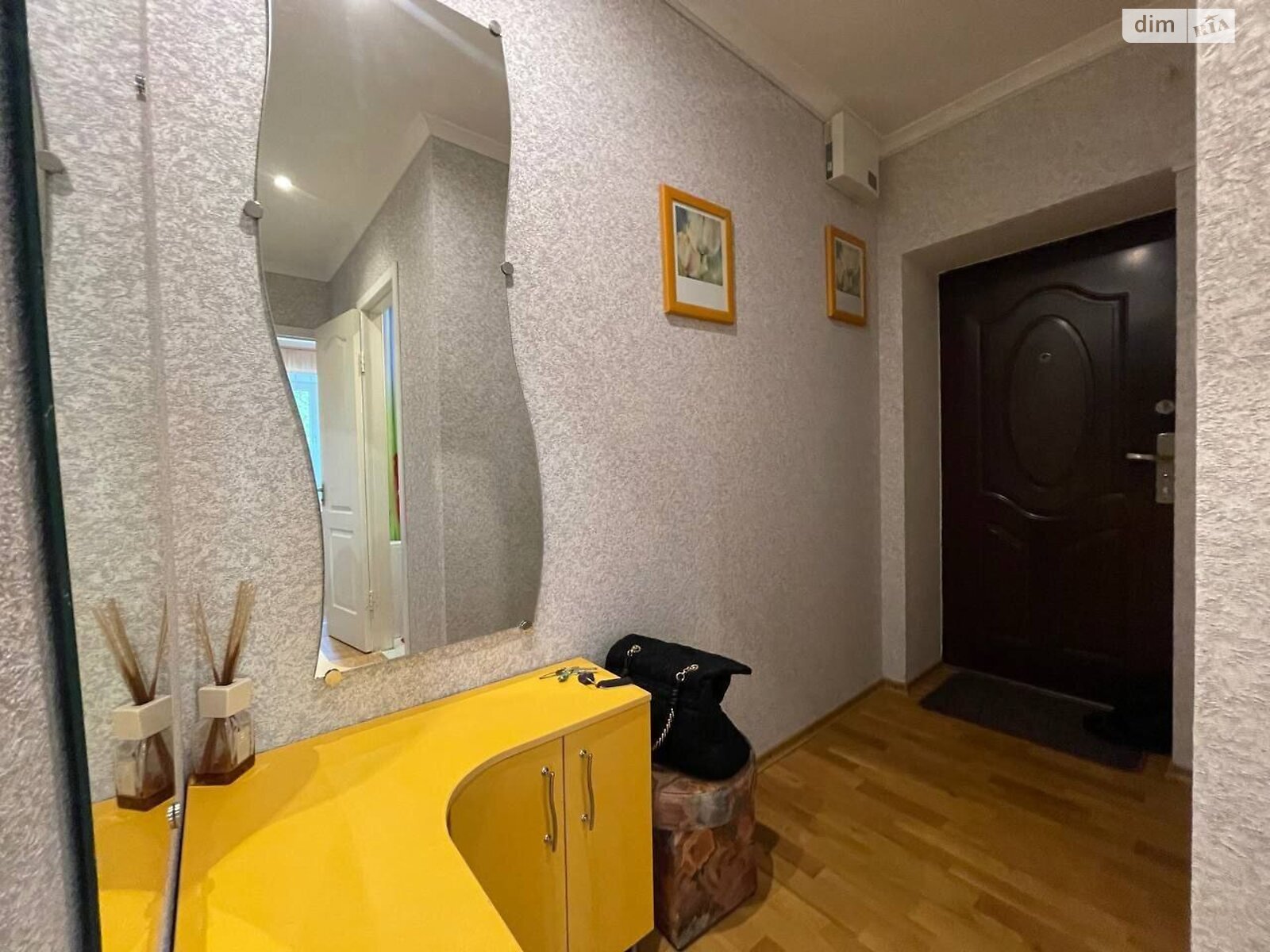 двокімнатна квартира в Дніпрі, район Робоча, на вул. Робоча 164 в довготривалу оренду помісячно фото 1