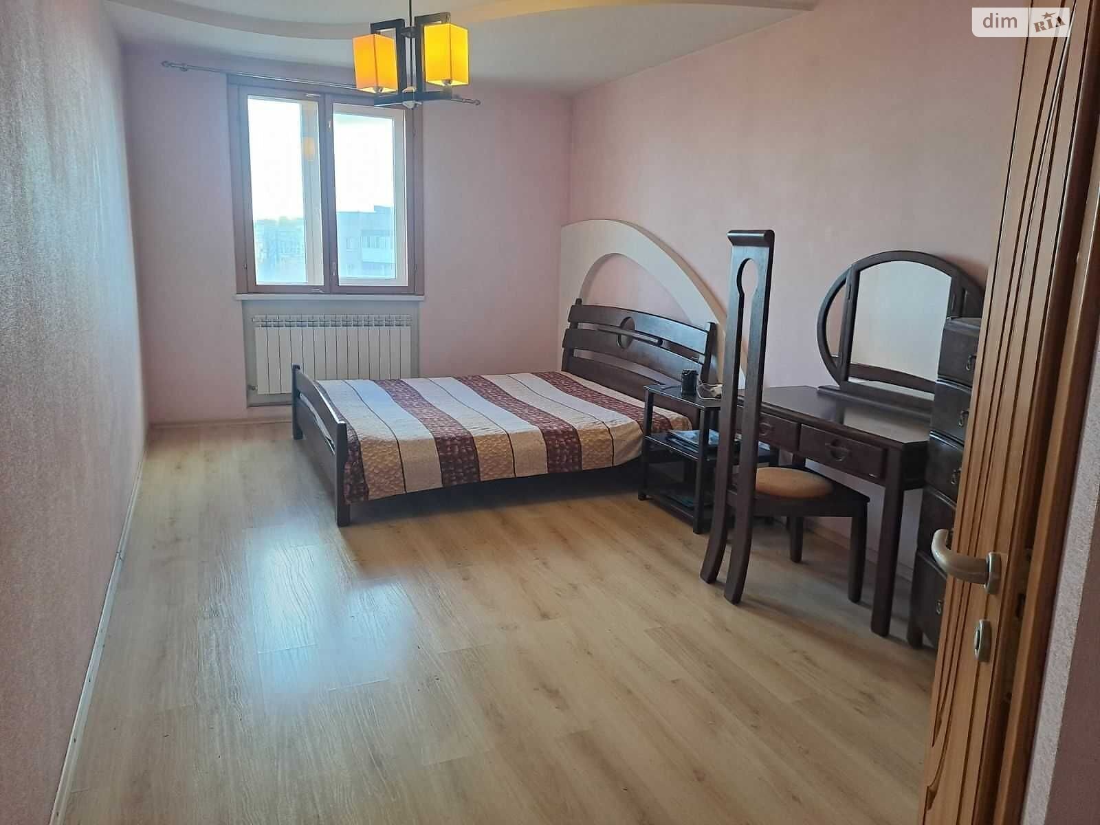 двокімнатна квартира в Дніпрі, район Робоча, на вул. Робоча 18 в довготривалу оренду помісячно фото 1 двокімнатна квартира в Дніпрі, район Робоча, на вул. Робоча 18 в довготривалу оренду помісячно фото 1