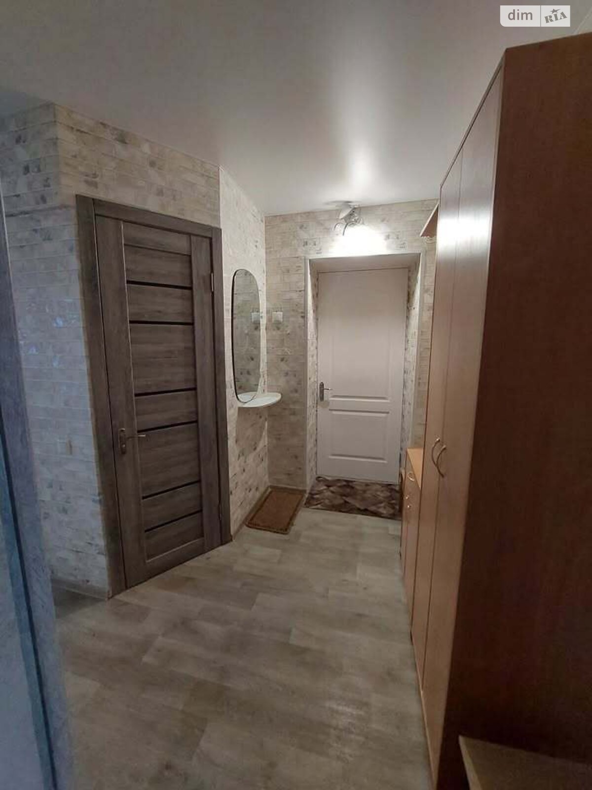 двокімнатна квартира з меблями в Дніпрі, район Робоча, на вул. Робоча 24А в довготривалу оренду помісячно фото 1 двокімнатна квартира з меблями в Дніпрі, район Робоча, на вул. Робоча 24А в довготривалу оренду помісячно фото 1