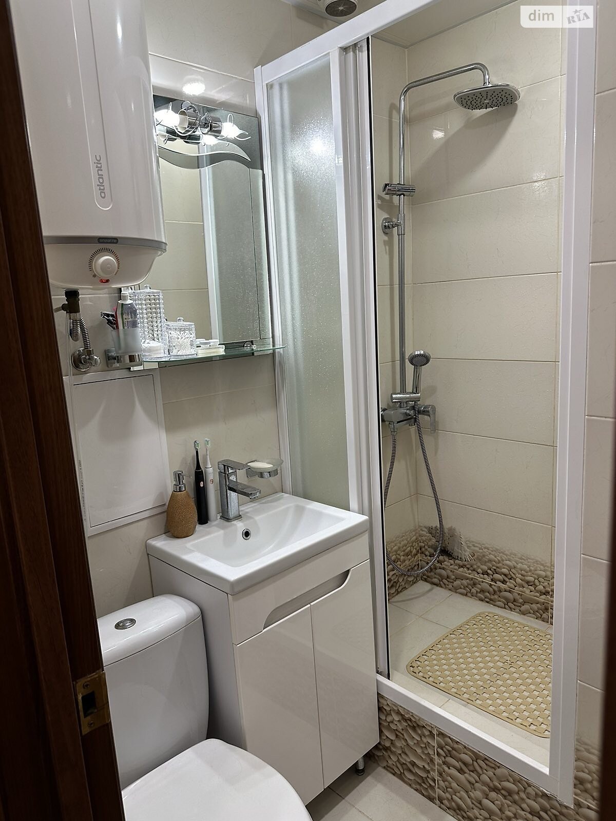 двухкомнатная квартира с мебелью в Днепре, на ул. Сечевых стрельцов в аренду на долгий срок помесячно фото 1