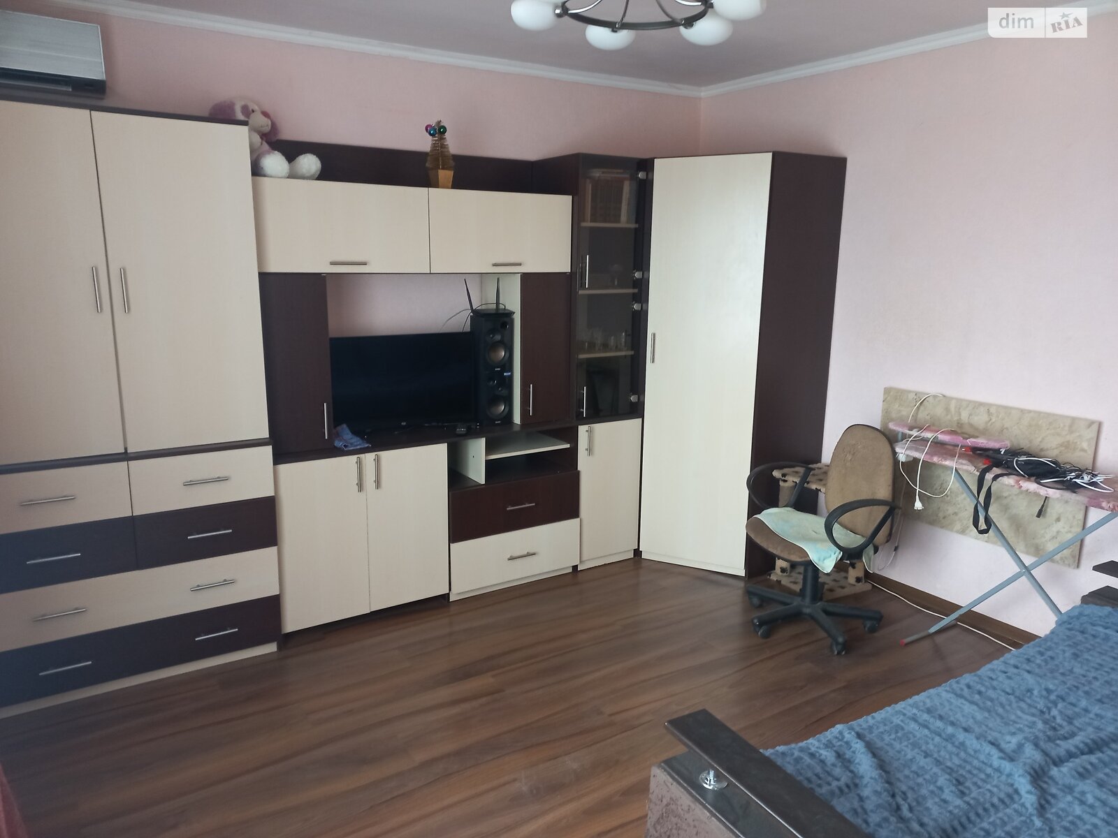 однокімнатна квартира в Дніпрі, район Північний, на Добробатів, кв. 103 в довготривалу оренду помісячно фото 1 однокімнатна квартира в Дніпрі, район Північний, на Добробатів, кв. 103 в довготривалу оренду помісячно фото 1