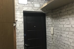 однокомнатная квартира в Днепре, район Шевченковский, на просп. Хмельницкого Богдана в аренду на долгий срок помесячно фото 2