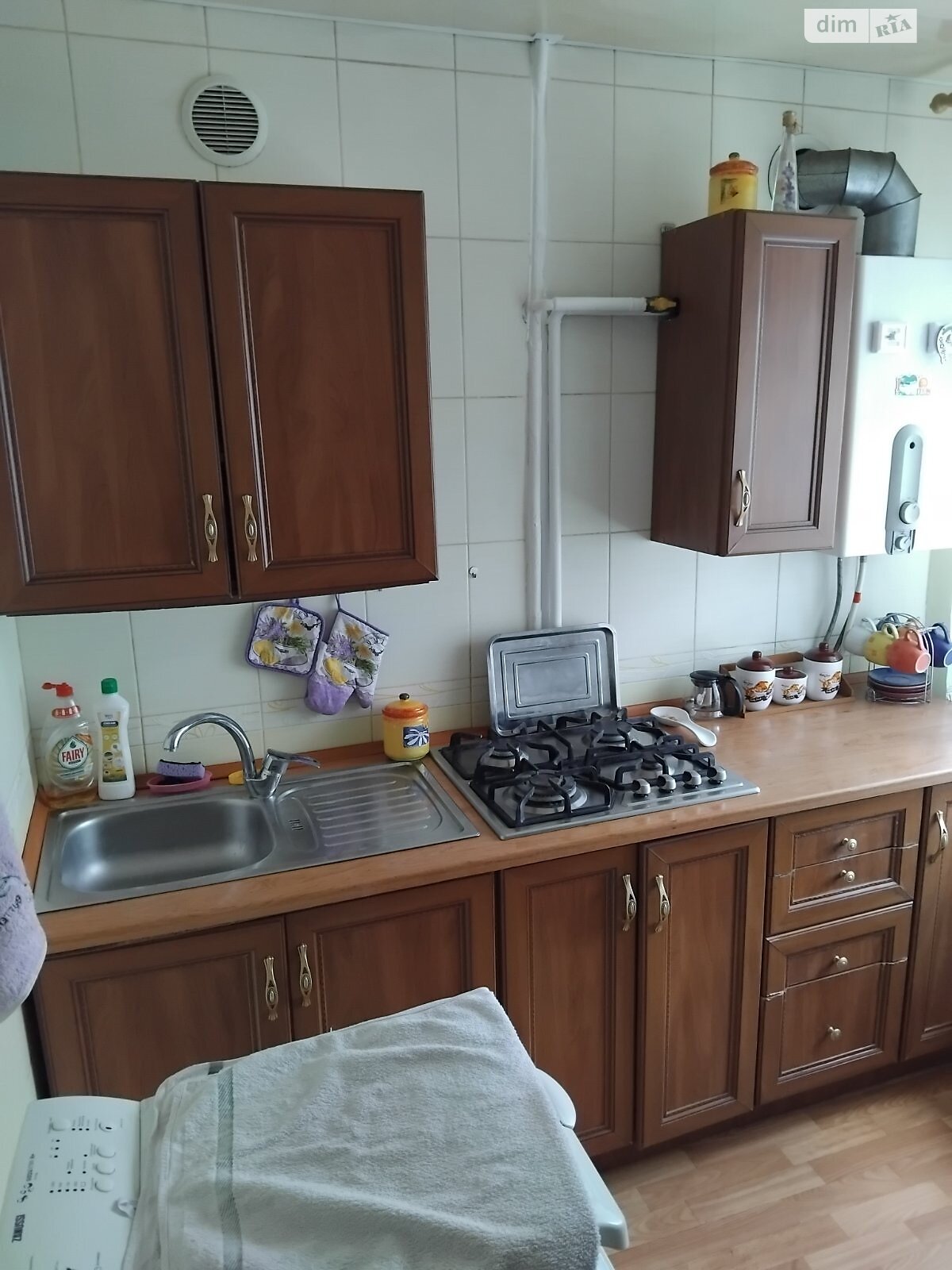 однокомнатная квартира в Днепре, район Шевченковский, на просп. Хмельницкого Богдана 35 в аренду на долгий срок помесячно фото 1 однокомнатная квартира в Днепре, район Шевченковский, на просп. Хмельницкого Богдана 35 в аренду на долгий срок помесячно фото 1