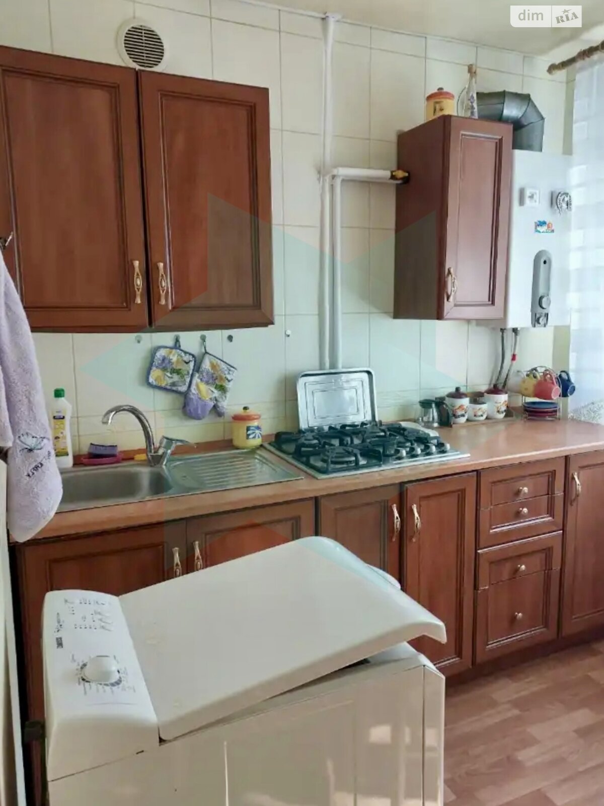 однокомнатная квартира с ремонтом в Днепре, район Шевченковский, на просп. Хмельницкого Богдана 45 в аренду на долгий срок помесячно фото 1 однокомнатная квартира с ремонтом в Днепре, район Шевченковский, на просп. Хмельницкого Богдана 45 в аренду на долгий срок помесячно фото 1