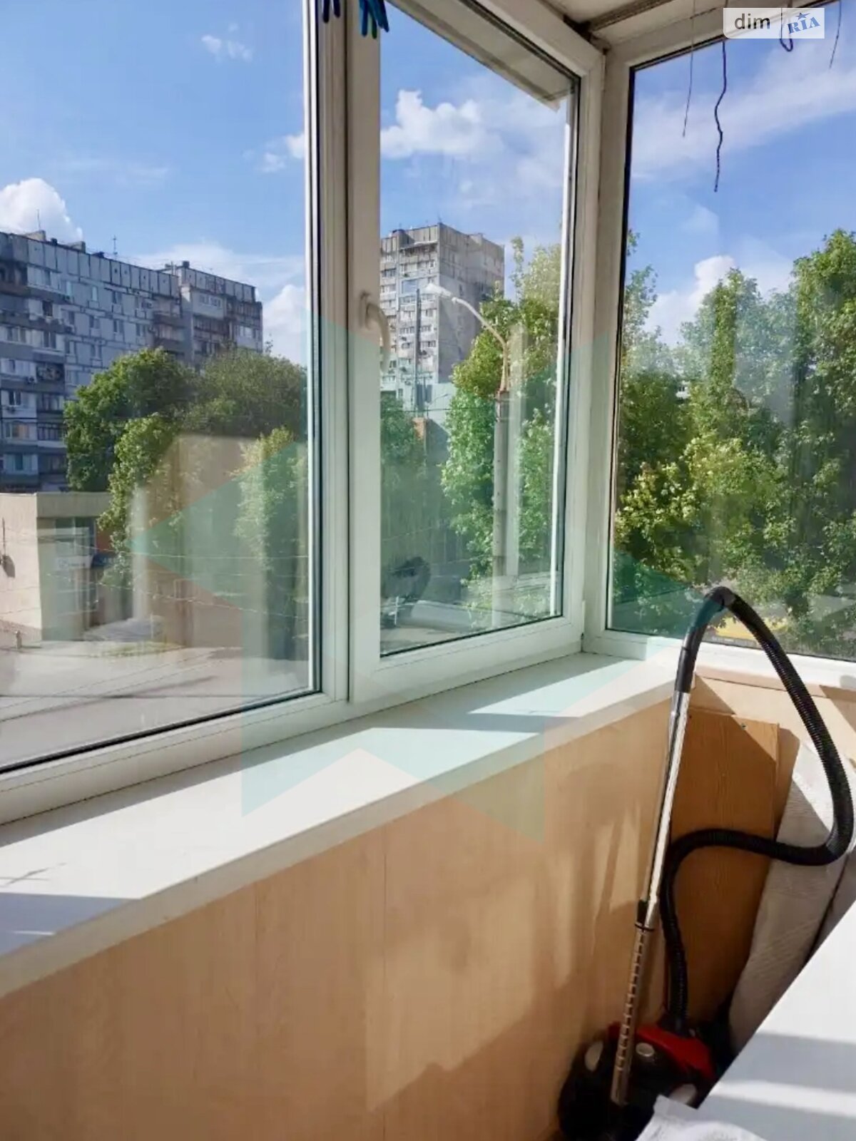 однокомнатная квартира с ремонтом в Днепре, район Шевченковский, на просп. Хмельницкого Богдана 45 в аренду на долгий срок помесячно фото 1 однокомнатная квартира с ремонтом в Днепре, район Шевченковский, на просп. Хмельницкого Богдана 45 в аренду на долгий срок помесячно фото 1