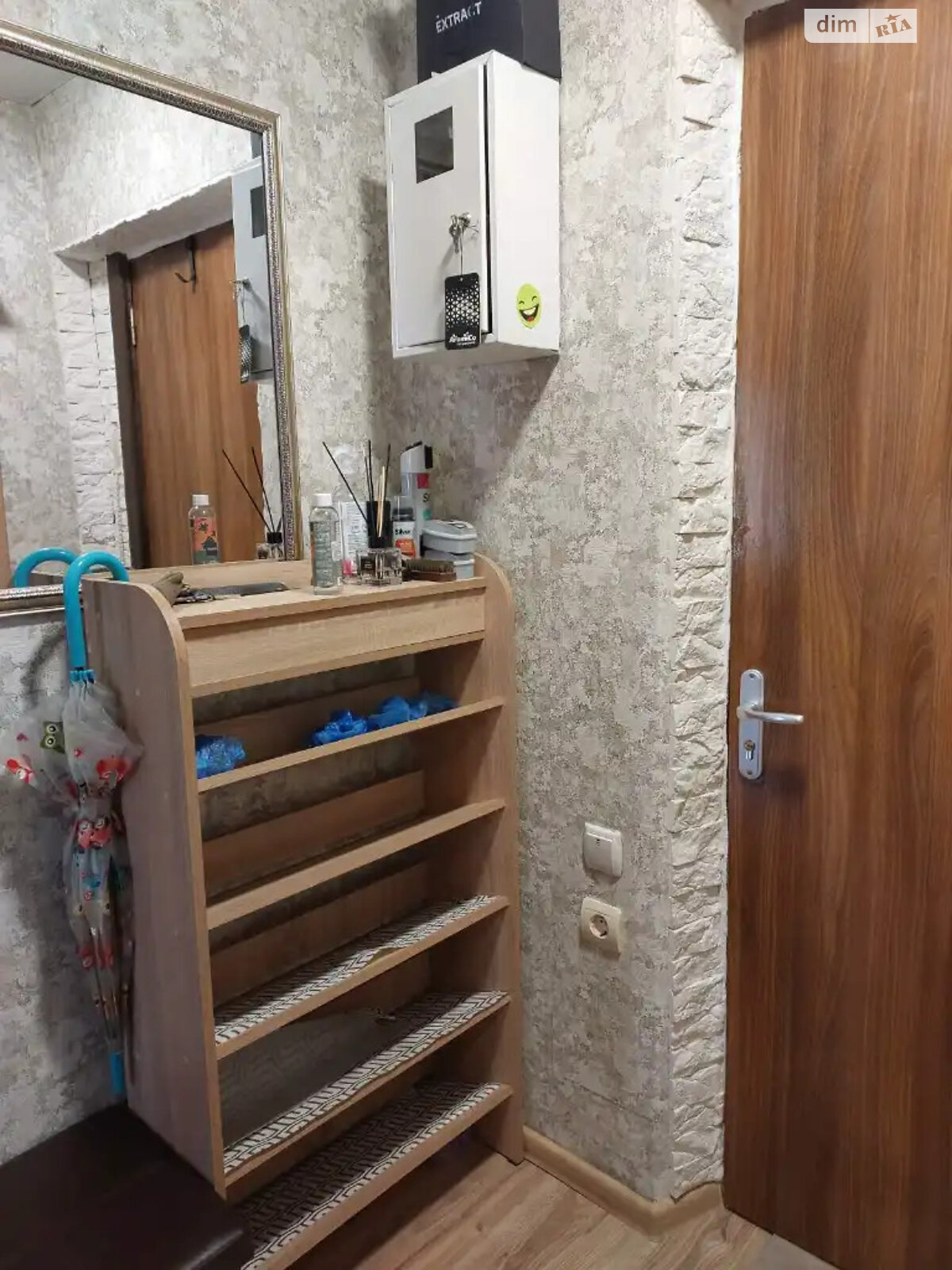 однокімнатна квартира в Дніпрі, район Шевченківський, на просп. Хмельницького Богдана 45 в довготривалу оренду помісячно фото 1 однокімнатна квартира в Дніпрі, район Шевченківський, на просп. Хмельницького Богдана 45 в довготривалу оренду помісячно фото 1