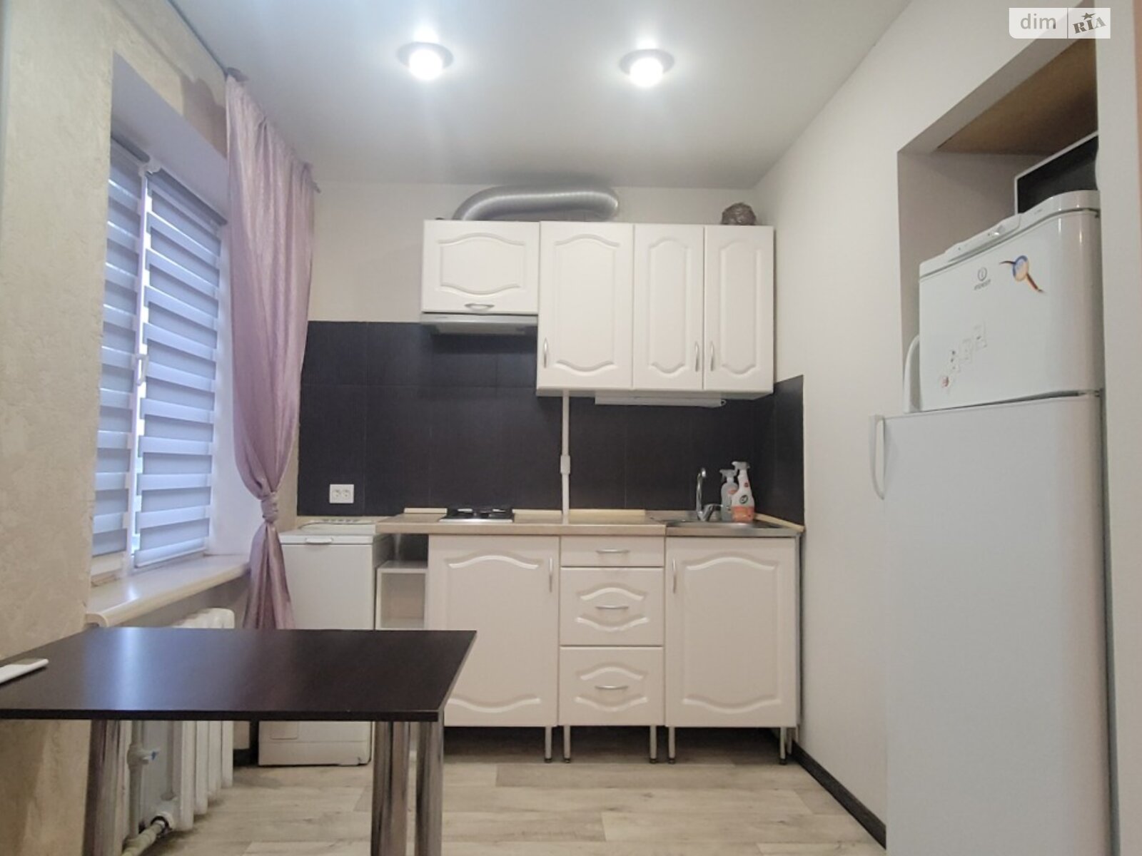 однокомнатная квартира в Днепре, район Шевченковский, на просп. Хмельницкого Богдана 31 в аренду на долгий срок помесячно фото 1