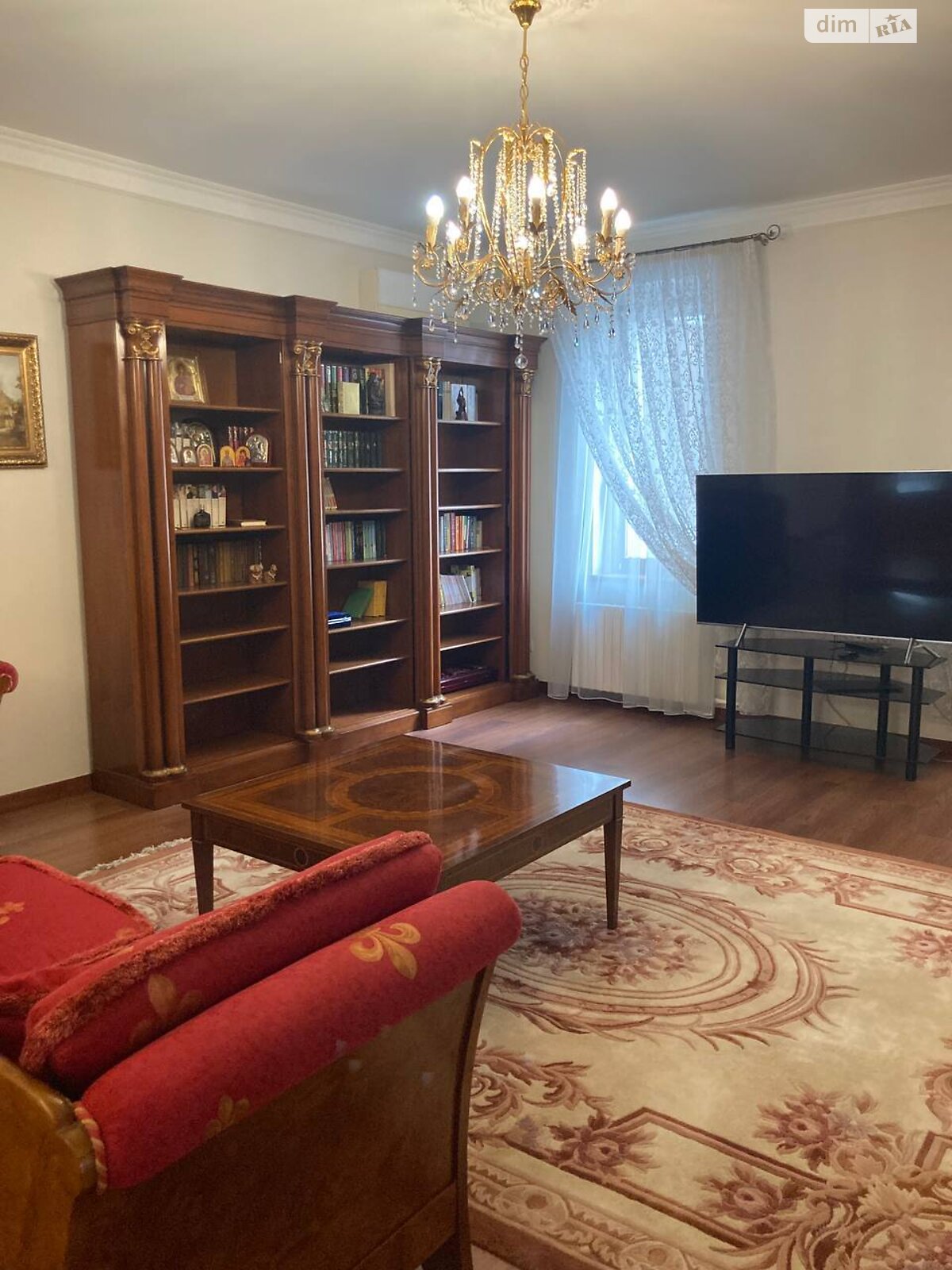 чотирикімнатна квартира в Дніпрі, район Шевченківський, на вул. Старокозацька в довготривалу оренду помісячно фото 1 чотирикімнатна квартира в Дніпрі, район Шевченківський, на вул. Старокозацька в довготривалу оренду помісячно фото 1
