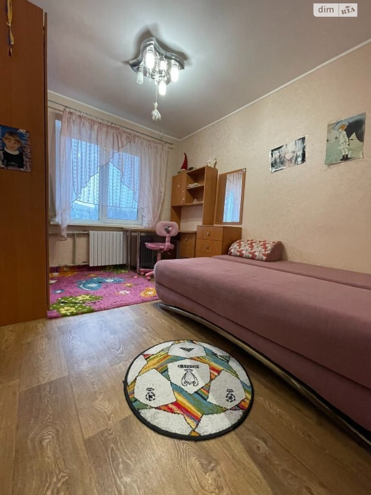 трехкомнатная квартира с мебелью в Днепре, район Шевченковский, на мас. Тополь-3 в аренду на долгий срок помесячно фото 1