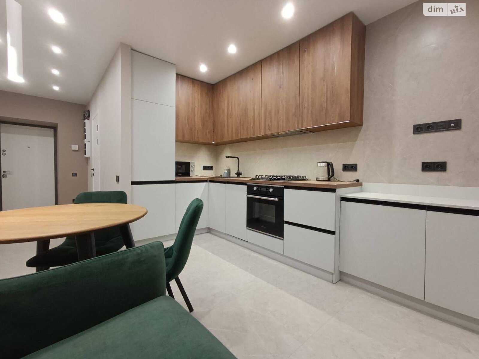 двухкомнатная квартира в Днепре, район Шевченковский, на шоссе Запорожское 32Л в аренду на долгий срок помесячно фото 1