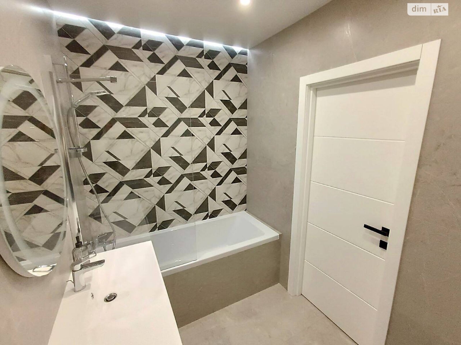 двухкомнатная квартира в Днепре, район Шевченковский, на шоссе Запорожское 32Л в аренду на долгий срок помесячно фото 1