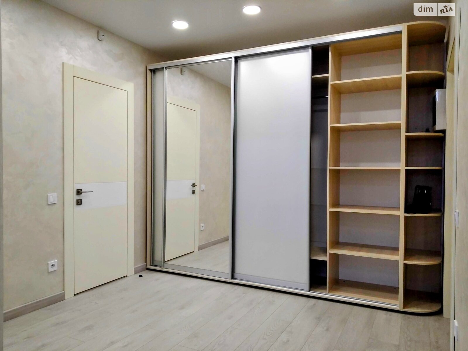 однокомнатная квартира в Днепре, район Шевченковский, на шоссе Запорожское в аренду на долгий срок помесячно фото 1