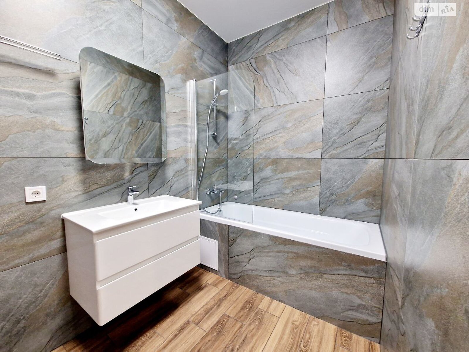 двокімнатна квартира в Дніпрі, район Шевченківський, на бул. Зоряний 1М в довготривалу оренду помісячно фото 1 двокімнатна квартира в Дніпрі, район Шевченківський, на бул. Зоряний 1М в довготривалу оренду помісячно фото 1