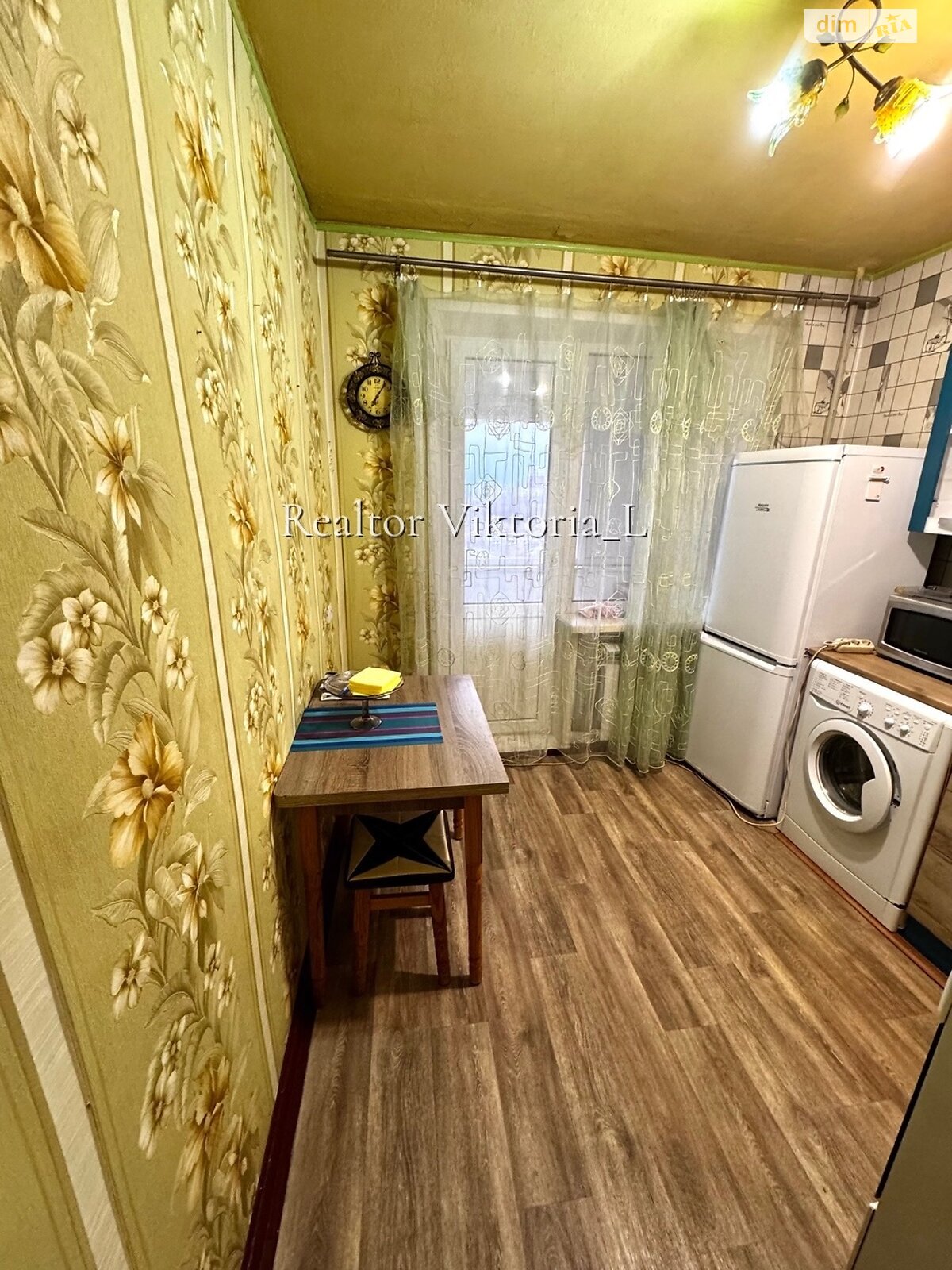 однокомнатная квартира в Днепре, район Славутич, на ул. Независимости 18Б в аренду на долгий срок помесячно фото 1 однокомнатная квартира в Днепре, район Славутич, на ул. Независимости 18Б в аренду на долгий срок помесячно фото 1