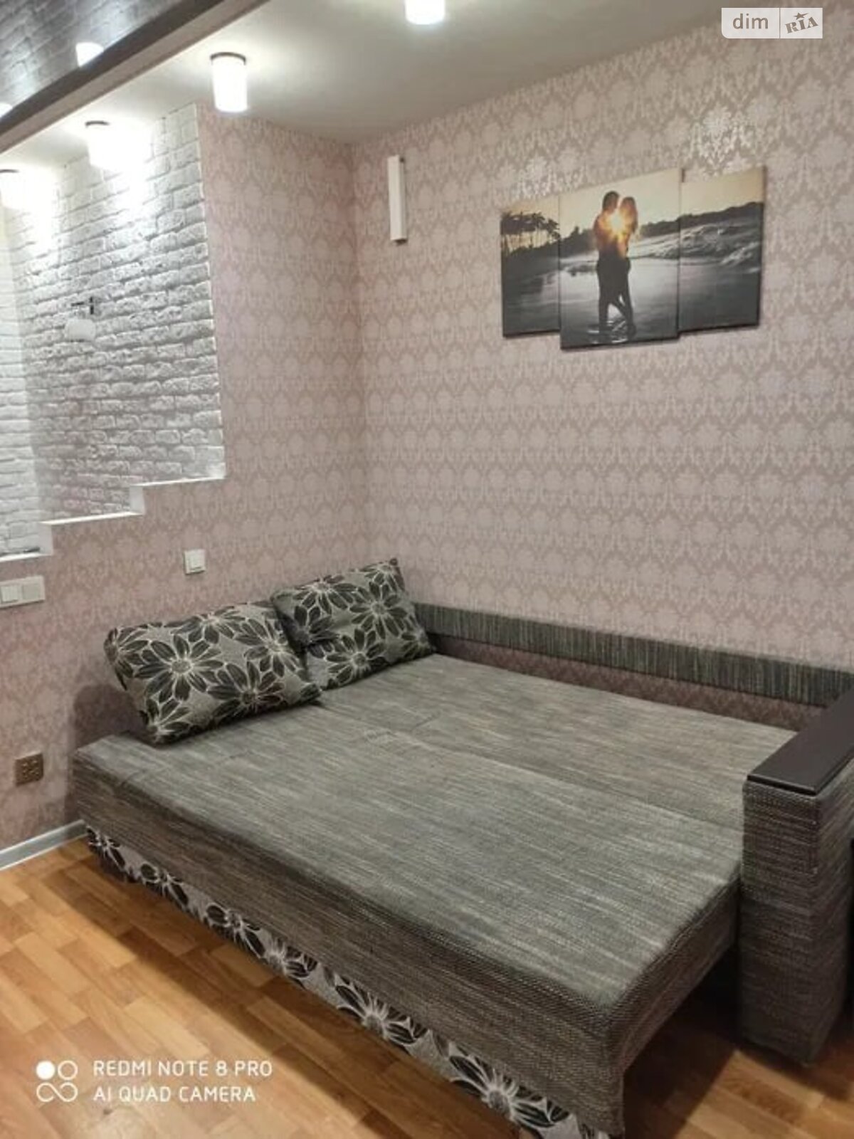двухкомнатная квартира с мебелью в Днепре, район Славутич, на просп. Поля Александра 102Д в аренду на долгий срок помесячно фото 1