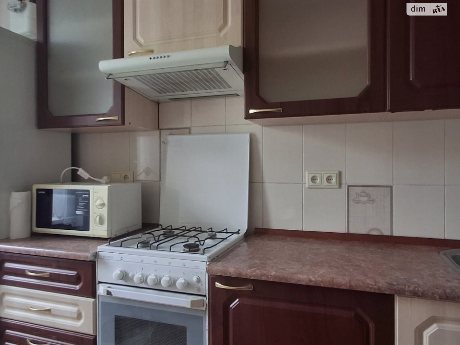 однокомнатная квартира в Днепре, район Славутич, на просп. Поля Александра в аренду на долгий срок помесячно фото 1 однокомнатная квартира в Днепре, район Славутич, на просп. Поля Александра в аренду на долгий срок помесячно фото 1