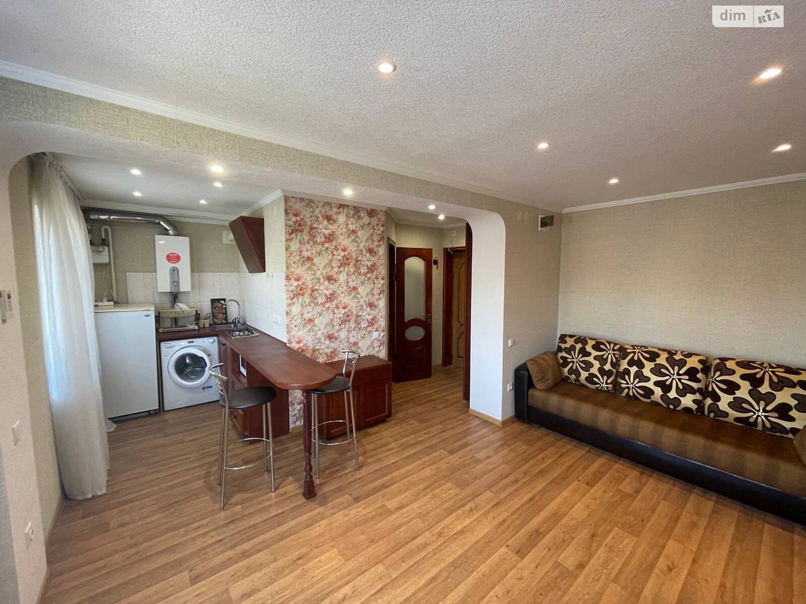 однокомнатная квартира в Днепре, район Славутич, на просп. Поля Александра в аренду на долгий срок помесячно фото 1