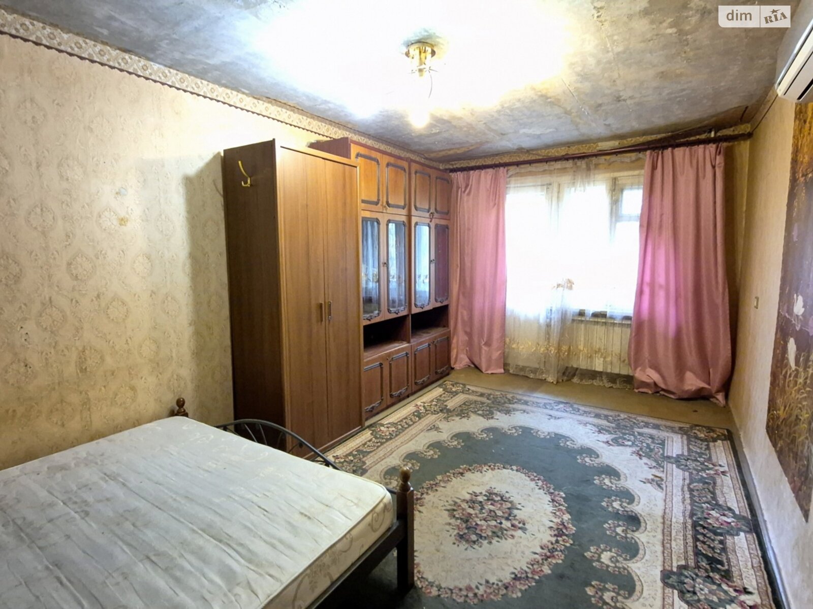 однокомнатная квартира в Днепре, район Славутич, на просп. Поля Александра 137А в аренду на долгий срок помесячно фото 1 однокомнатная квартира в Днепре, район Славутич, на просп. Поля Александра 137А в аренду на долгий срок помесячно фото 1