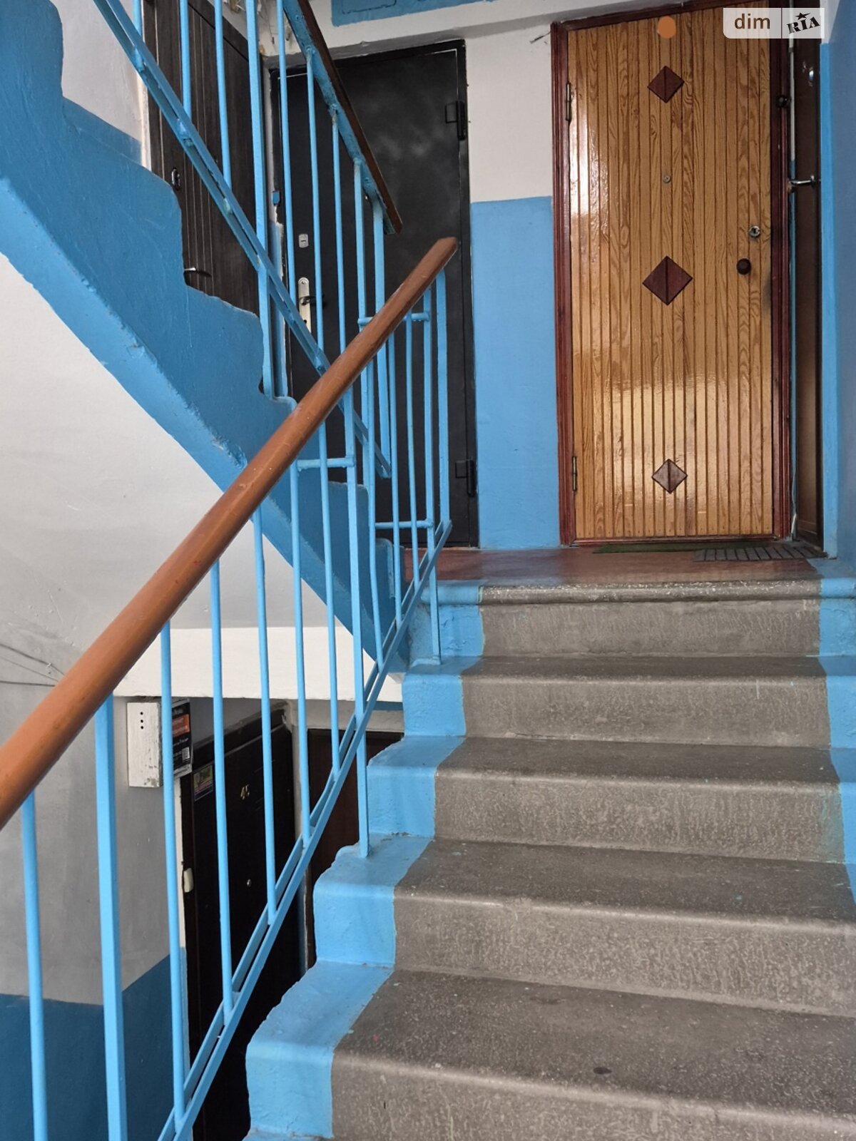 однокомнатная квартира в Днепре, район Славутич, на просп. Поля Александра 137А в аренду на долгий срок помесячно фото 1 однокомнатная квартира в Днепре, район Славутич, на просп. Поля Александра 137А в аренду на долгий срок помесячно фото 1