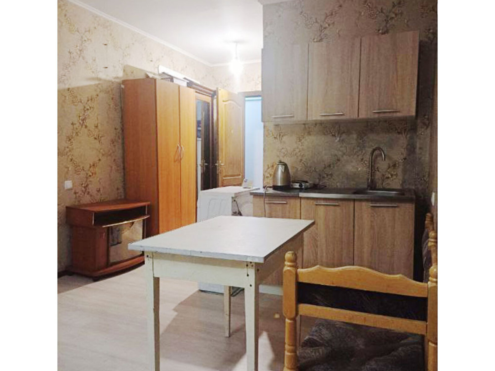 однокімнатна квартира в Дніпрі, район Соборний, на вул. Добровольців 10 в довготривалу оренду помісячно фото 1 однокімнатна квартира в Дніпрі, район Соборний, на вул. Добровольців 10 в довготривалу оренду помісячно фото 1