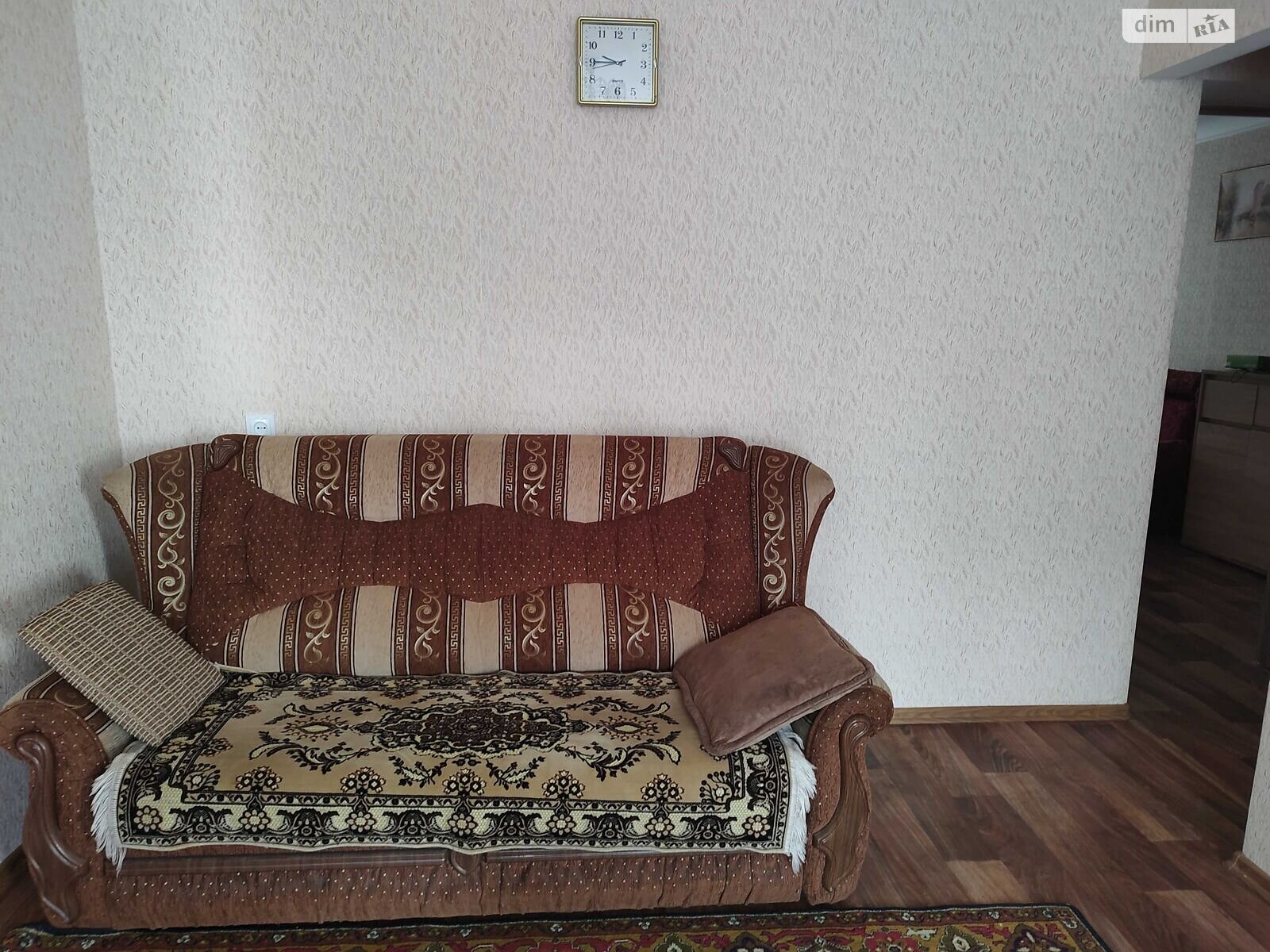 трехкомнатная квартира в Днепре, район Соборный, на спуск Крутогорный 16А в аренду на долгий срок помесячно фото 1