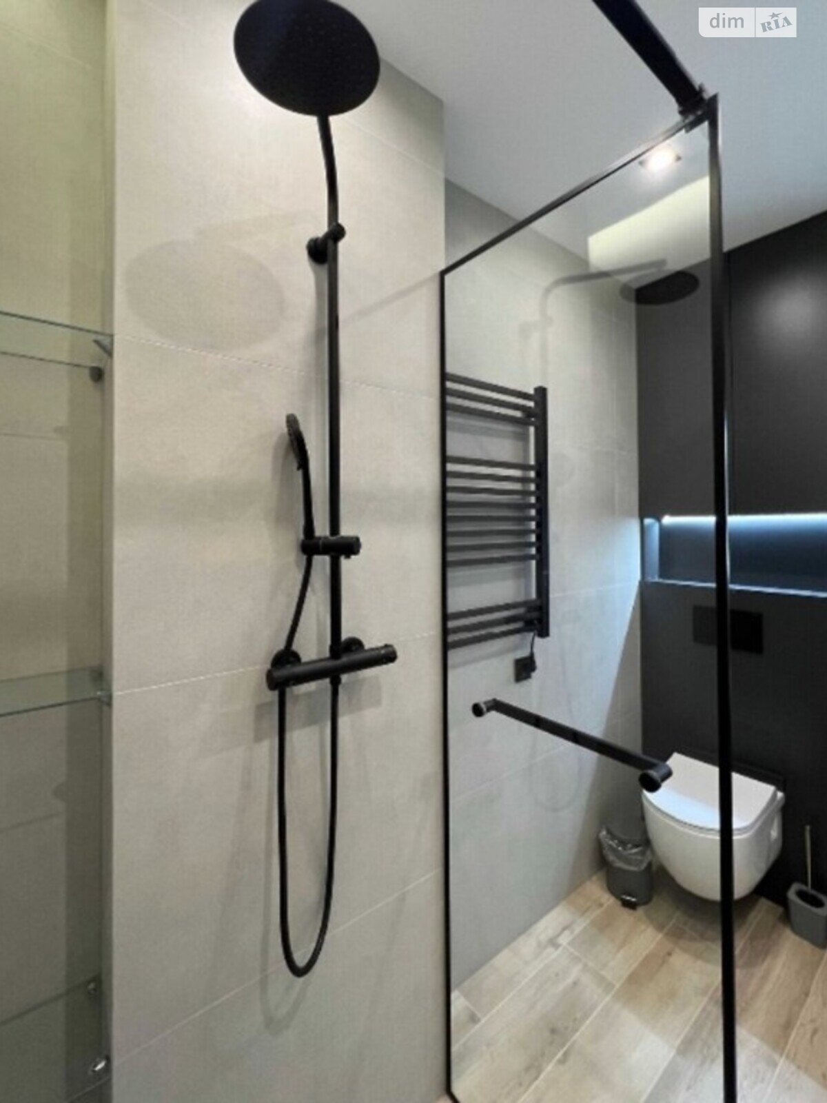 двухкомнатная квартира с мебелью в Днепре, район Соборный, на ул. Левка Лукьяненко 24 в аренду на долгий срок помесячно фото 1