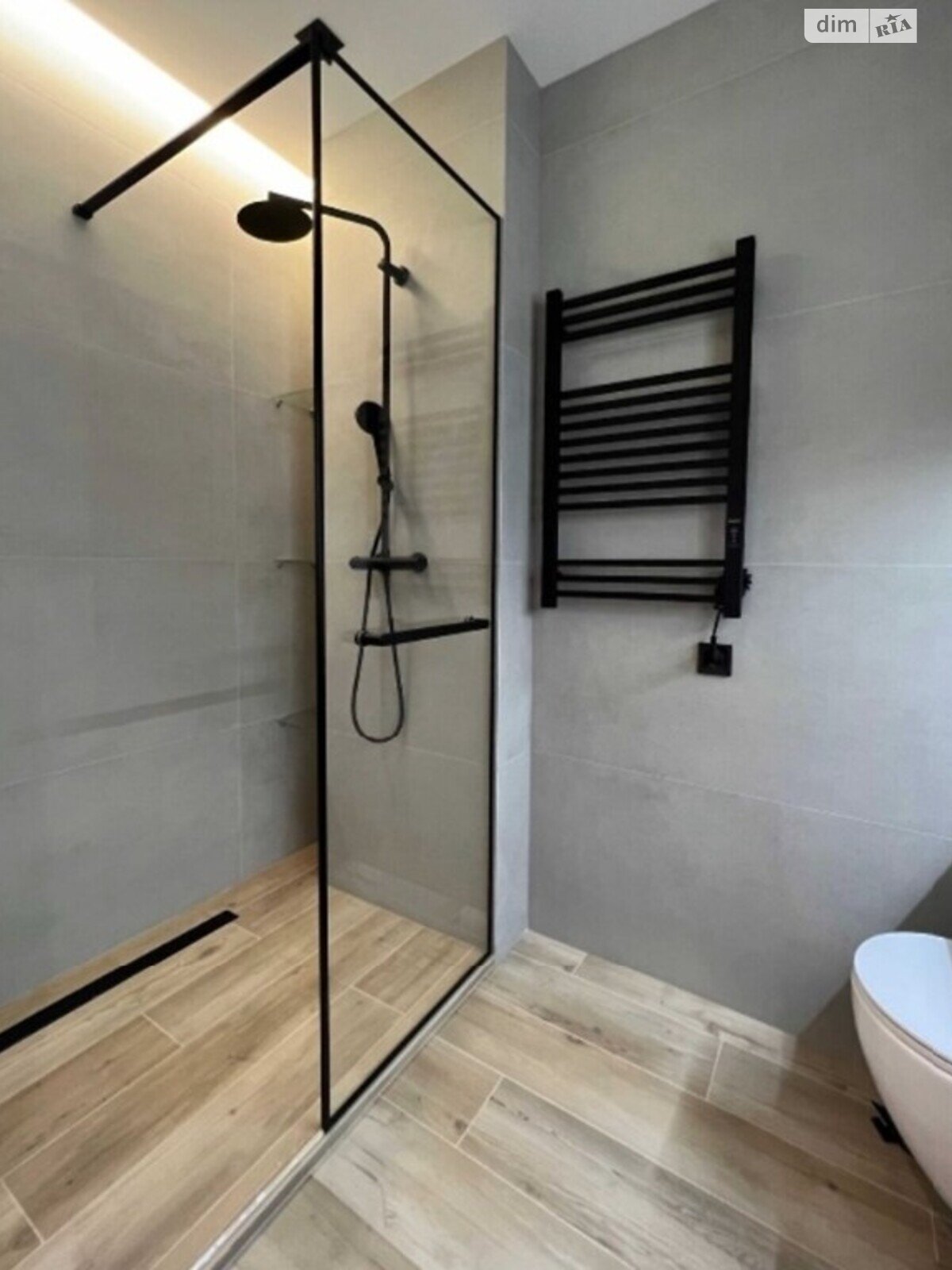 двухкомнатная квартира с мебелью в Днепре, район Соборный, на ул. Левка Лукьяненко 24 в аренду на долгий срок помесячно фото 1