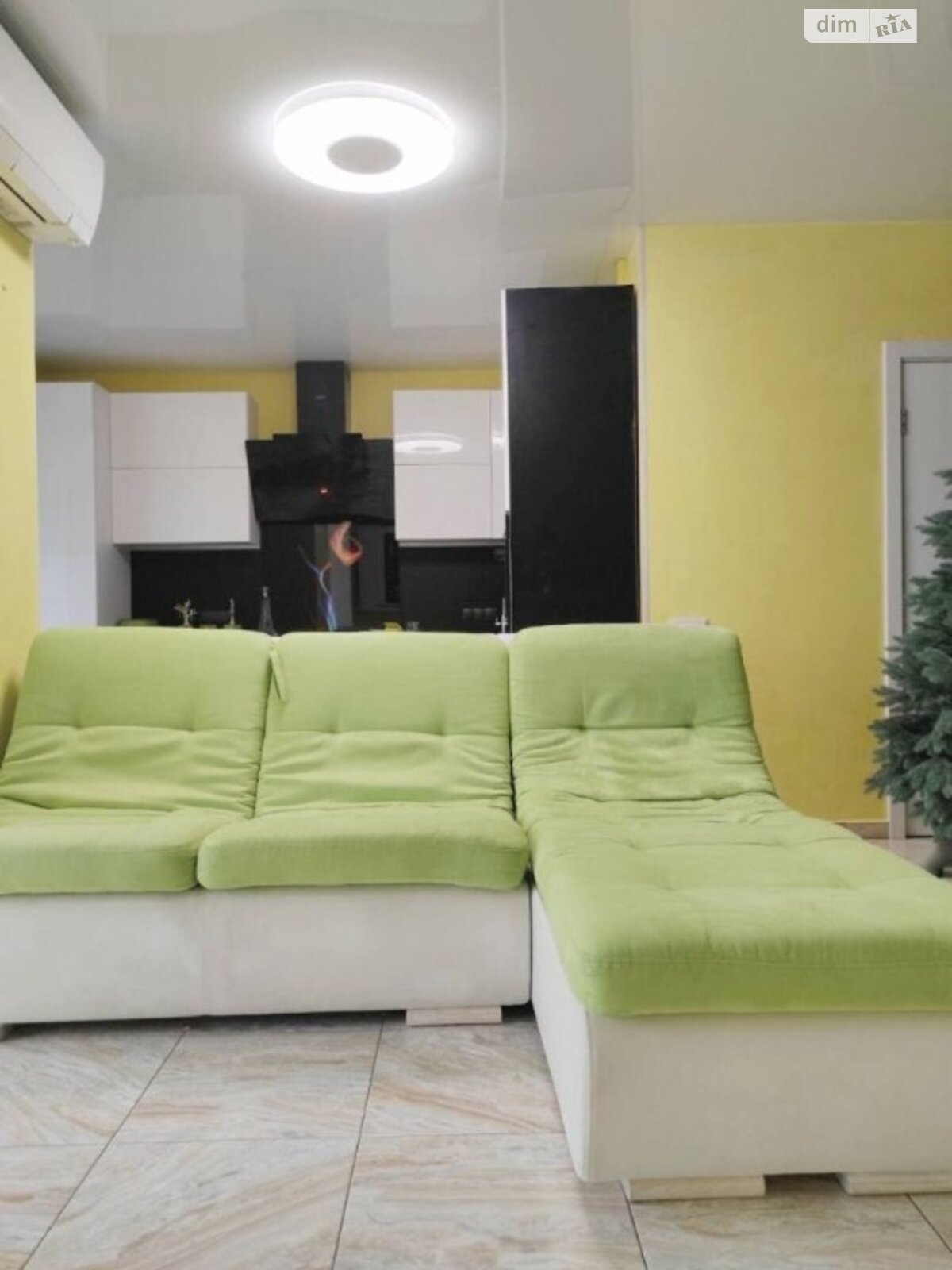 двухкомнатная квартира с мебелью в Днепре, район Соборный, на ул. Левка Лукьяненко 24 в аренду на долгий срок помесячно фото 1
