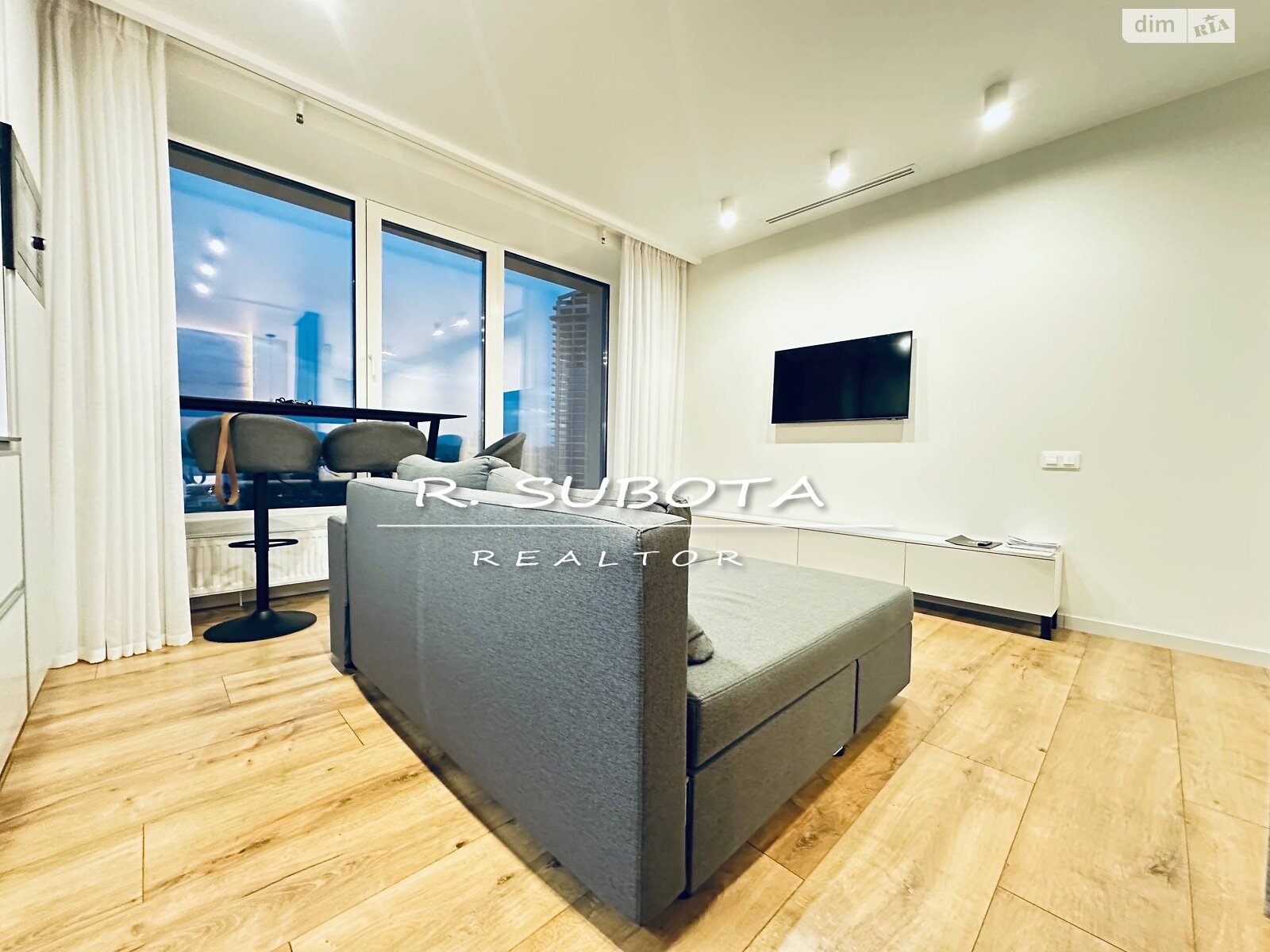 однокімнатна квартира в Дніпрі, район Соборний, на вул. Набережна Перемоги 7 корпус 1 в довготривалу оренду помісячно фото 1 однокімнатна квартира в Дніпрі, район Соборний, на вул. Набережна Перемоги 7 корпус 1 в довготривалу оренду помісячно фото 1