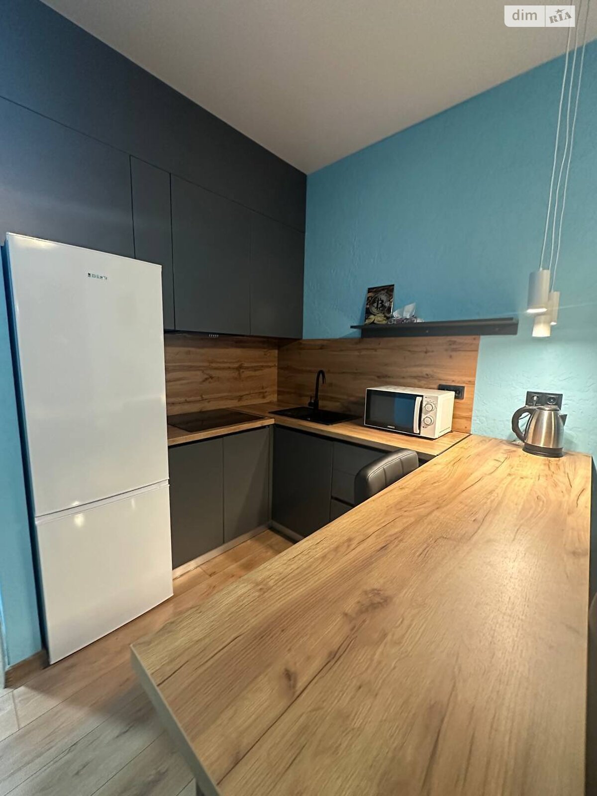 однокомнатная квартира в Днепре, район Соборный, на ул. Набережная Победы 9Б в аренду на долгий срок помесячно фото 1 однокомнатная квартира в Днепре, район Соборный, на ул. Набережная Победы 9Б в аренду на долгий срок помесячно фото 1