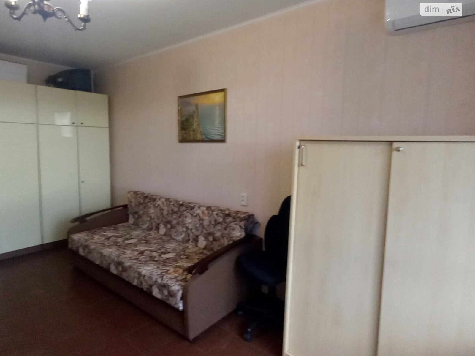однокомнатная квартира в Днепре, район Соборный, на ул. Новогодняя 79 в аренду на долгий срок помесячно фото 1 однокомнатная квартира в Днепре, район Соборный, на ул. Новогодняя 79 в аренду на долгий срок помесячно фото 1