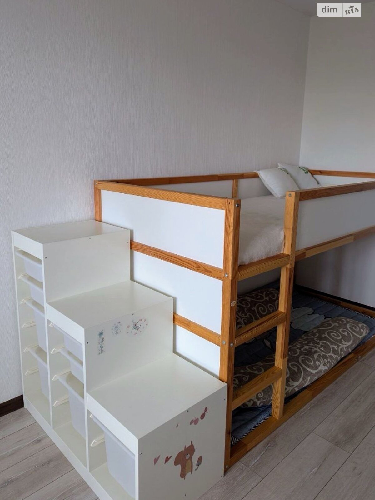 трехкомнатная квартира в Днепре, район Соборный, на ул. Севастопольская в аренду на долгий срок помесячно фото 1 трехкомнатная квартира в Днепре, район Соборный, на ул. Севастопольская в аренду на долгий срок помесячно фото 1