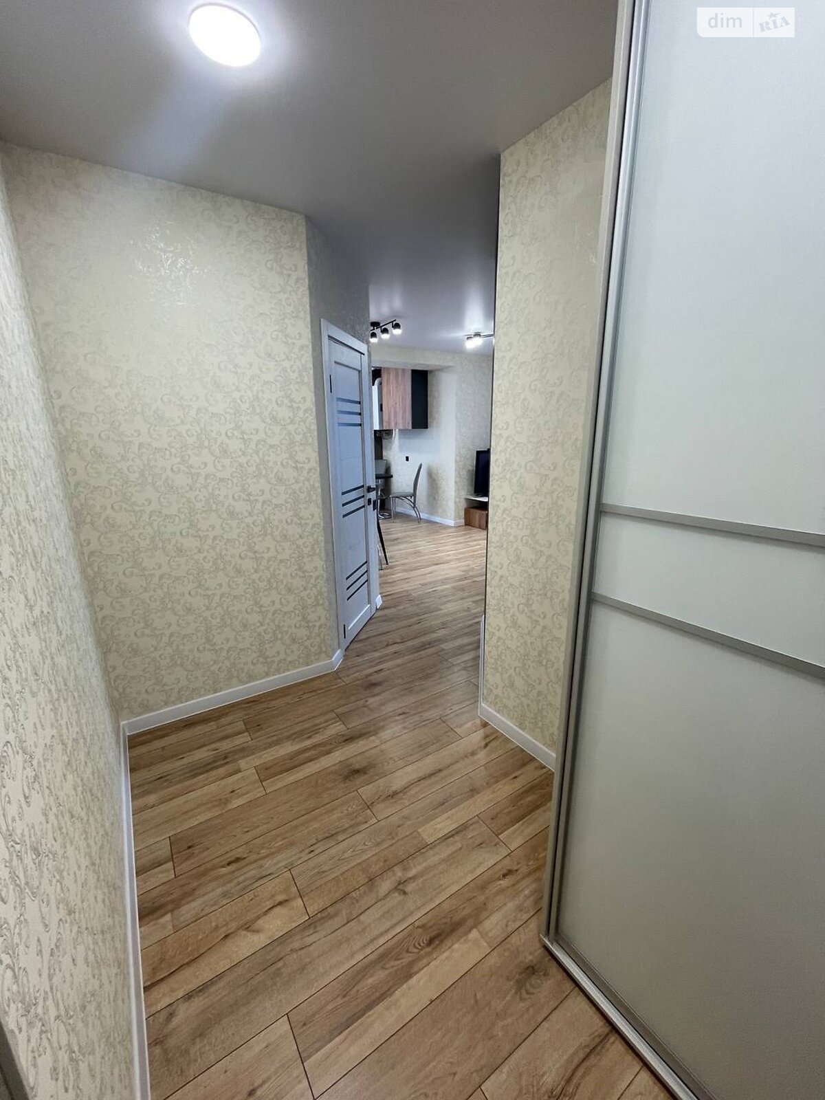 двухкомнатная квартира в Днепре, район Соборный, на бул. Славы 45Б в аренду на долгий срок помесячно фото 1 двухкомнатная квартира в Днепре, район Соборный, на бул. Славы 45Б в аренду на долгий срок помесячно фото 1