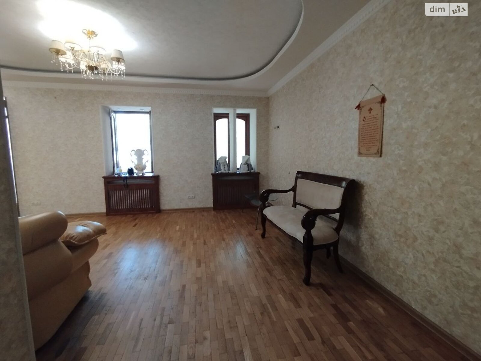 трикімнатна квартира в Дніпрі, район Індустріальний, на пров. Любарського 4А в довготривалу оренду помісячно фото 1 трикімнатна квартира в Дніпрі, район Індустріальний, на пров. Любарського 4А в довготривалу оренду помісячно фото 1