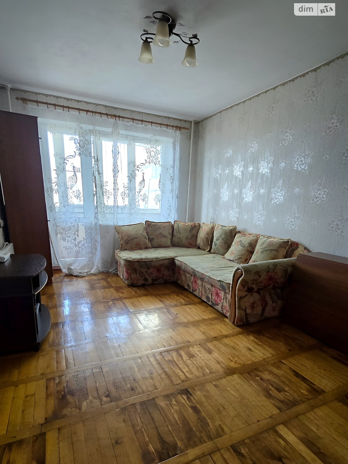 трикімнатна квартира в Дніпрі, район Амур-Нижньодніпровський, на вул. Сонячна Набережна в довготривалу оренду помісячно фото 1 трикімнатна квартира в Дніпрі, район Амур-Нижньодніпровський, на вул. Сонячна Набережна в довготривалу оренду помісячно фото 1
