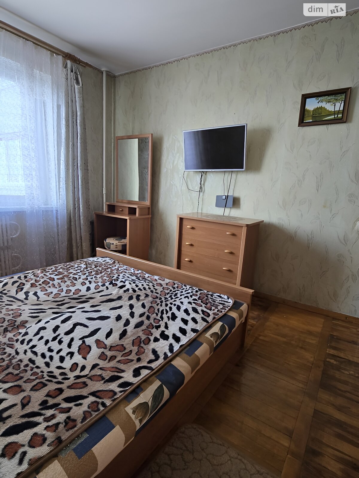 трикімнатна квартира в Дніпрі, район Амур-Нижньодніпровський, на вул. Сонячна Набережна в довготривалу оренду помісячно фото 1 трикімнатна квартира в Дніпрі, район Амур-Нижньодніпровський, на вул. Сонячна Набережна в довготривалу оренду помісячно фото 1